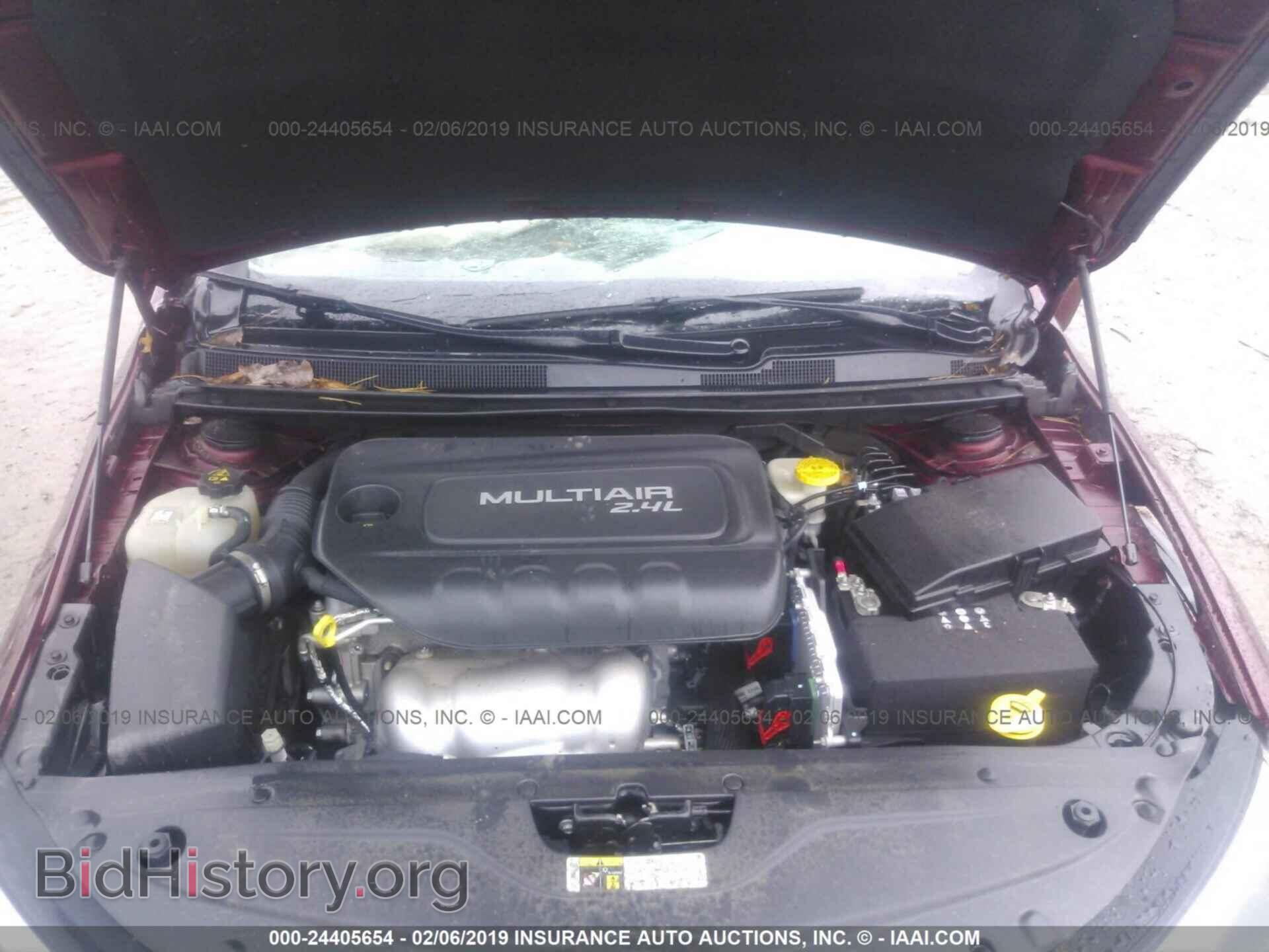 2016 CHRYSLER 200 - VIN: 1C3CCCAB5GN123798 - Photo 10