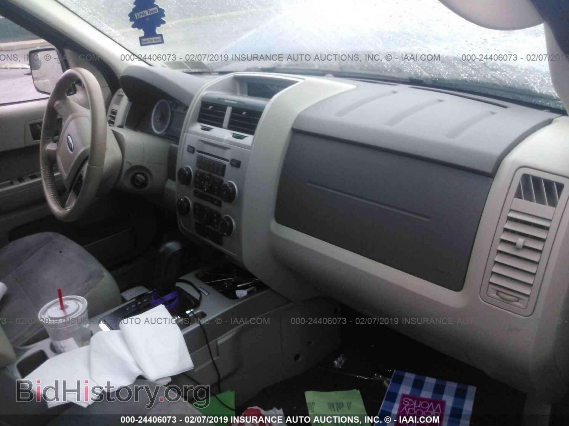 2011 FORD ESCAPE - VIN: 1FMCU9D74BKC35601 - Фото 4