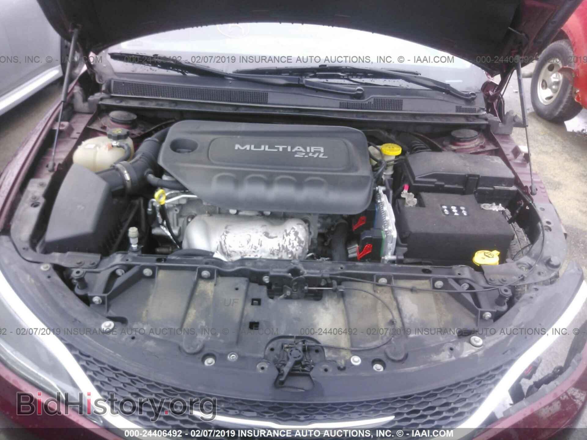 2016 CHRYSLER 200 - VIN: 1C3CCCAB5GN127432 - Photo 10