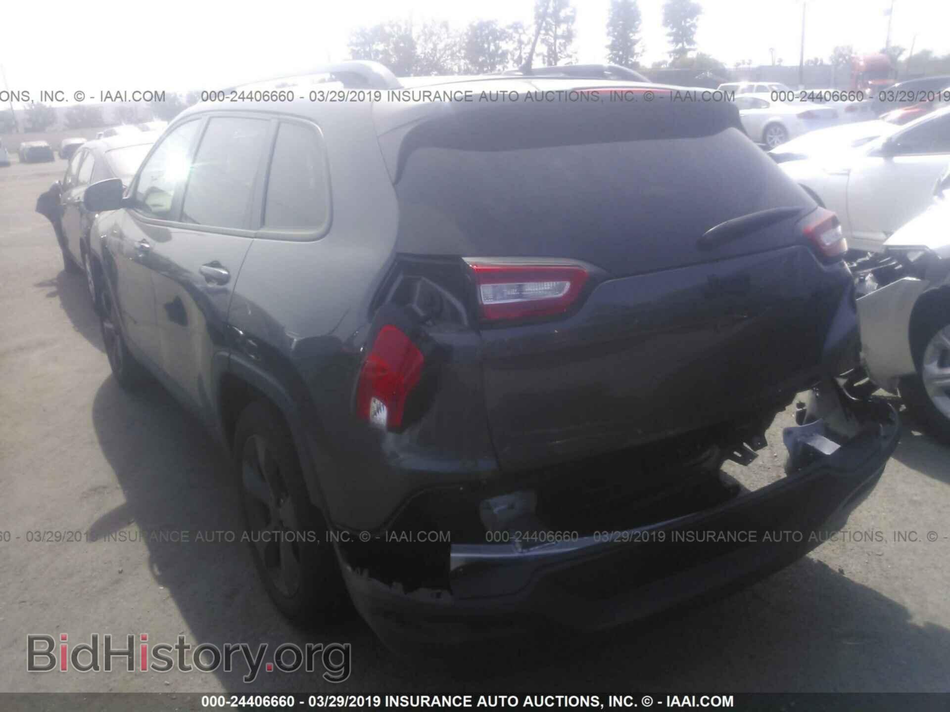 2018 JEEP CHEROKEE - VIN: 1C4PJLCB6JD560898 - Фото 3