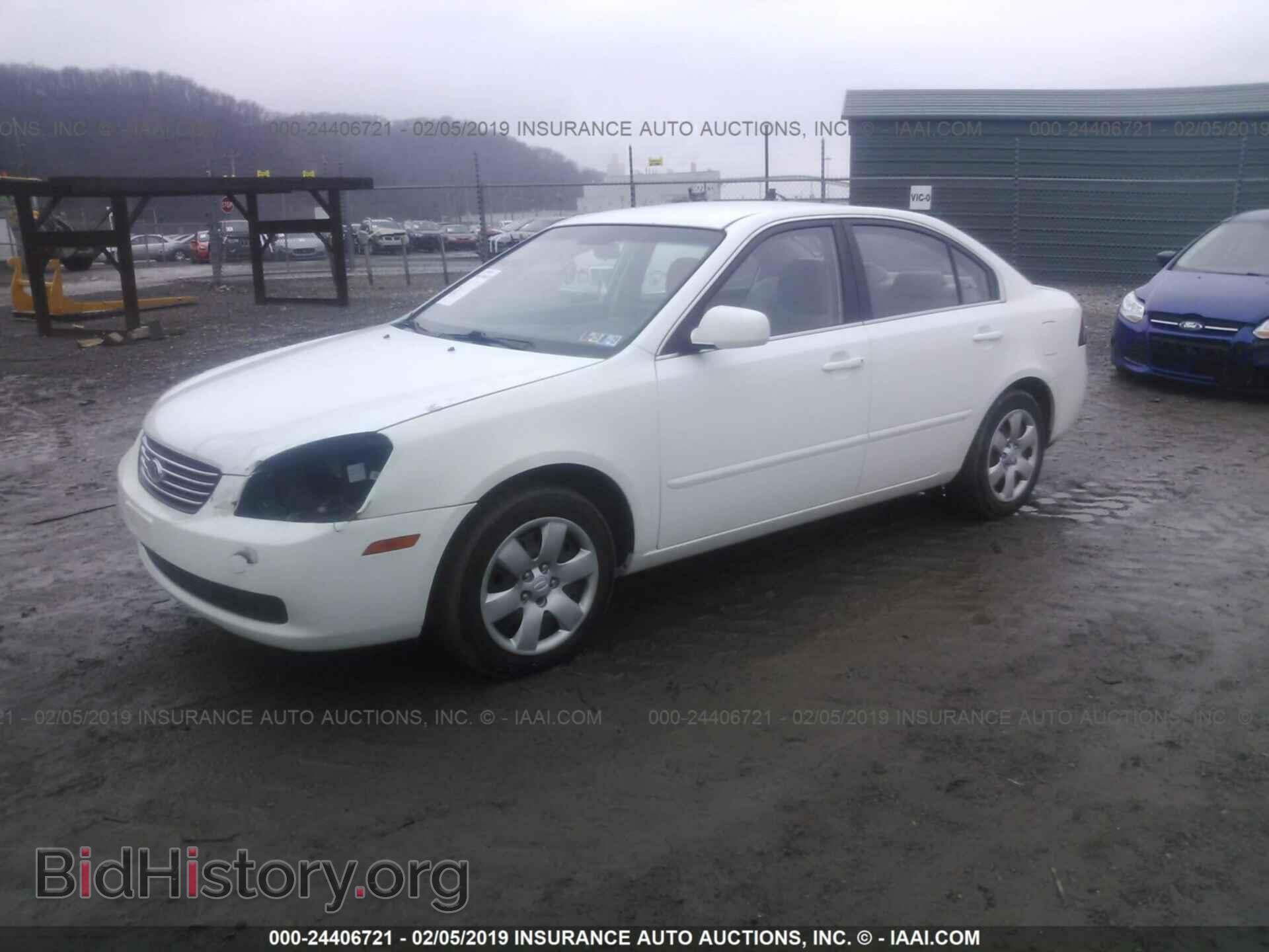 2008 KIA OPTIMA - VIN: KNAGE123885200097 - Фото 2