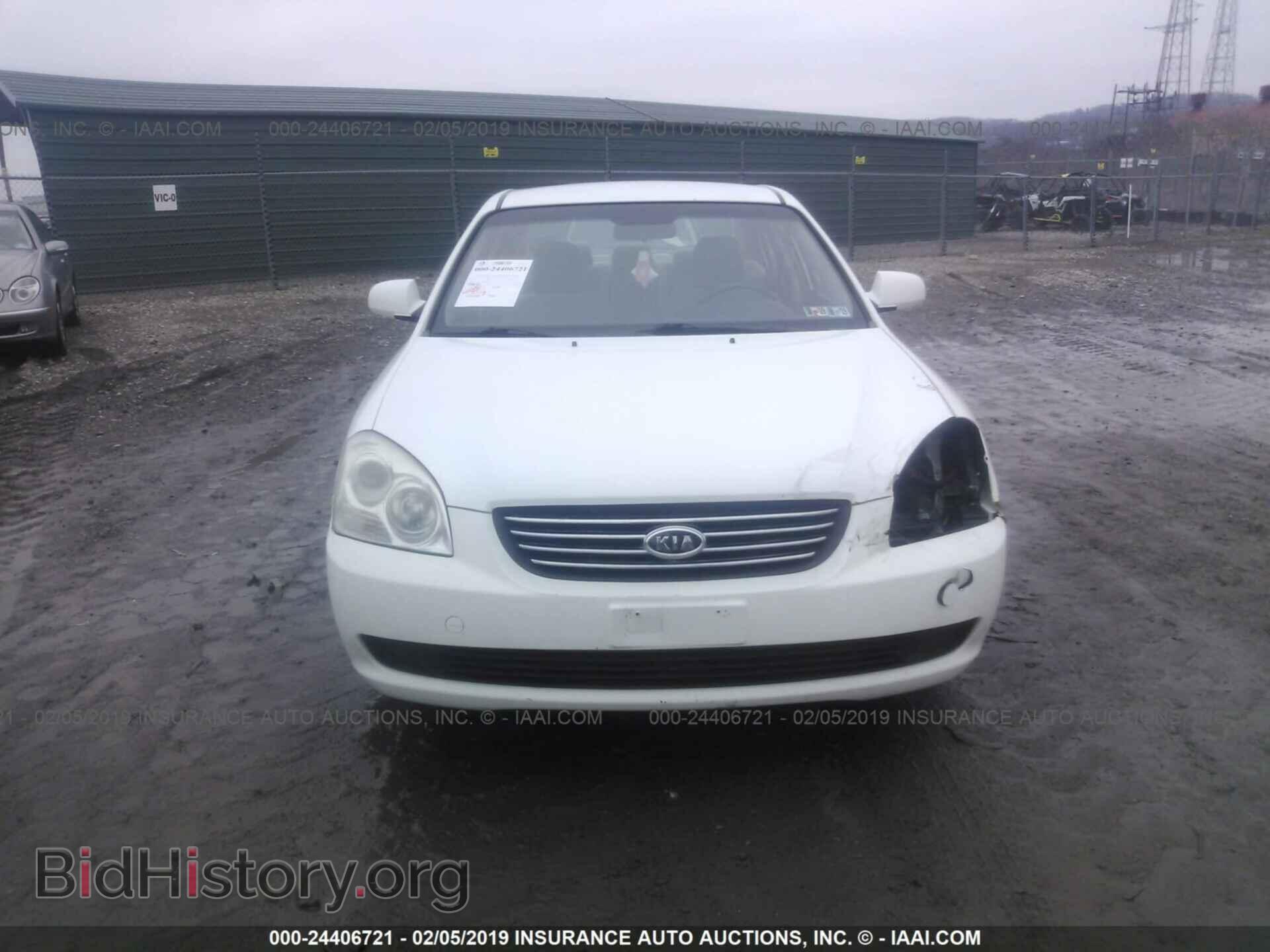 2008 KIA OPTIMA - VIN: KNAGE123885200097 - Фото 6