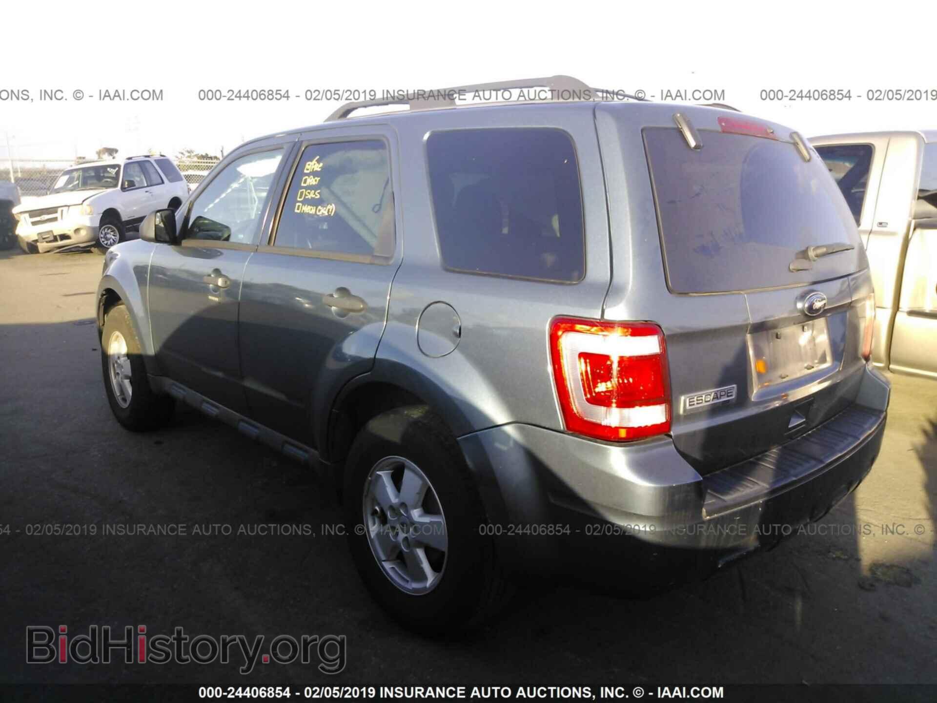 2011 FORD ESCAPE - VIN: 1FMCU9D73BKA82225 - Фото 3