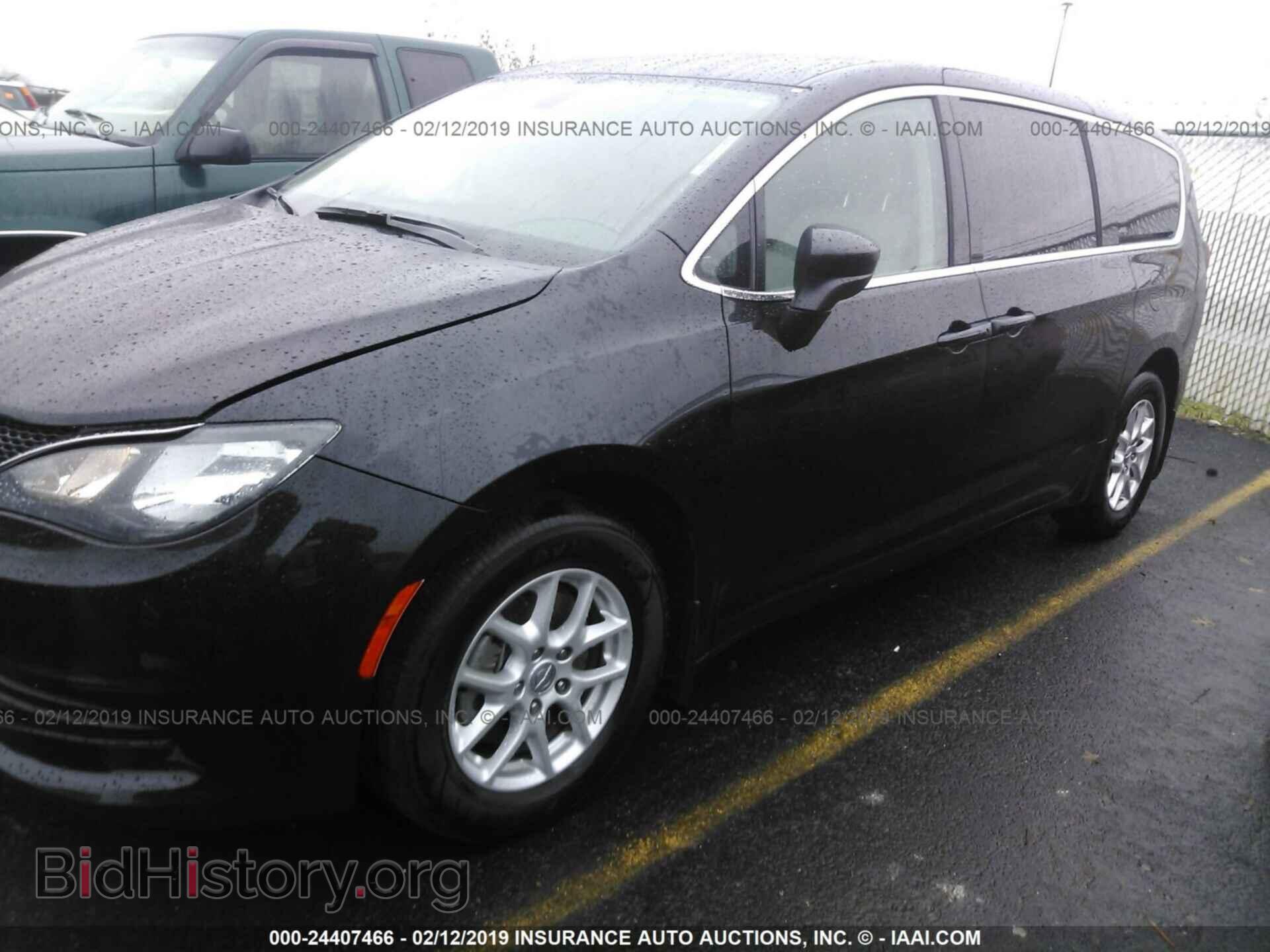 2017 CHRYSLER PACIFICA - VIN: 2C4RC1DG1HR634043 - Фото 2