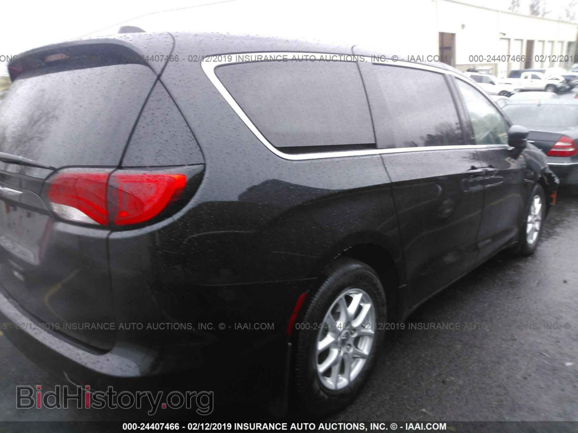 2017 CHRYSLER PACIFICA - VIN: 2C4RC1DG1HR634043 - Фото 4