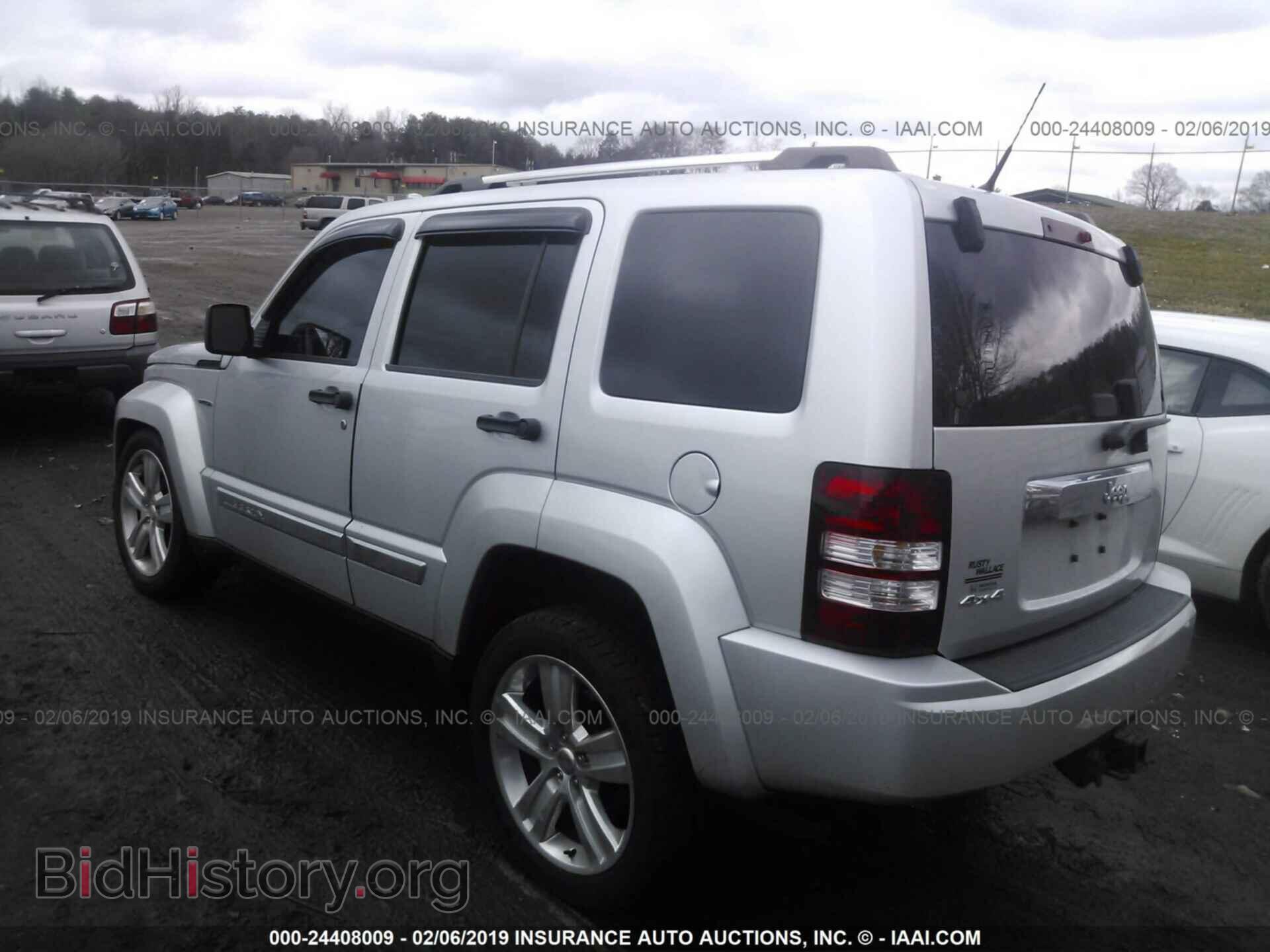 2011 JEEP LIBERTY - VIN: 1J4PN2GK3BW562620 - Фото 3