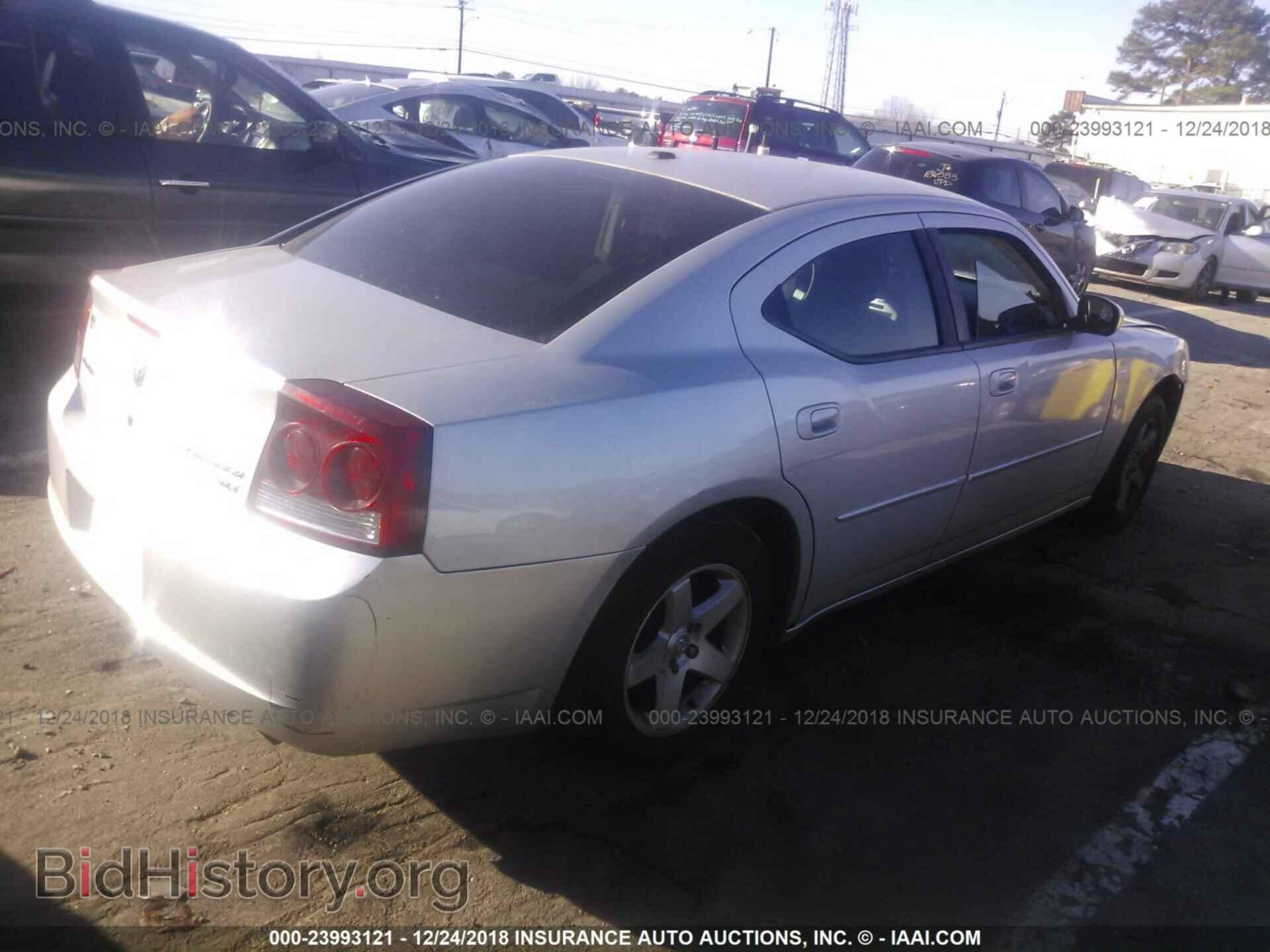 2010 DODGE CHARGER - VIN: 2B3CA3CV2AH124451 - Фото 4