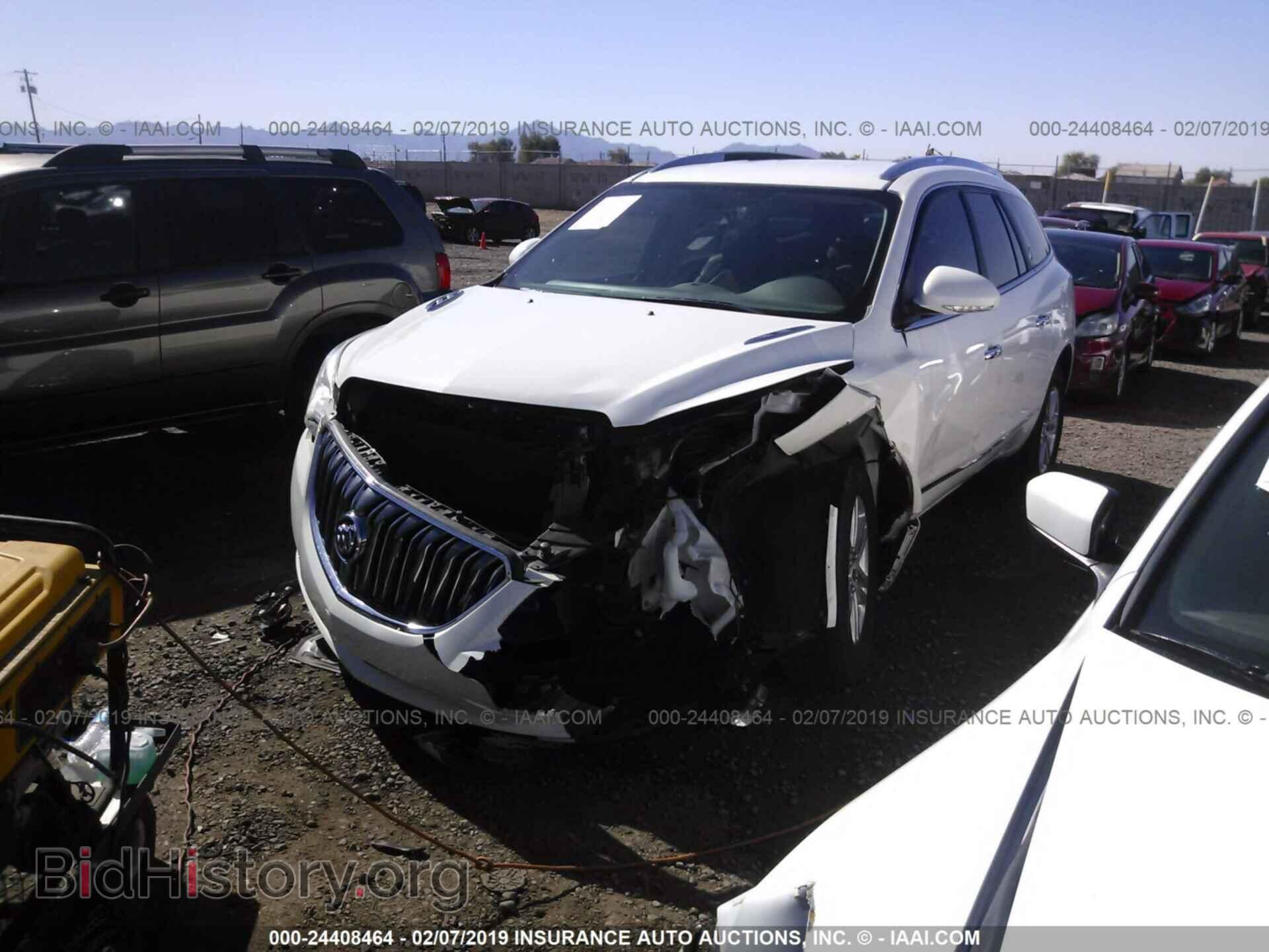 2014 BUICK ENCLAVE - VIN: 5GAKRAKD1EJ307362 - Photo 2