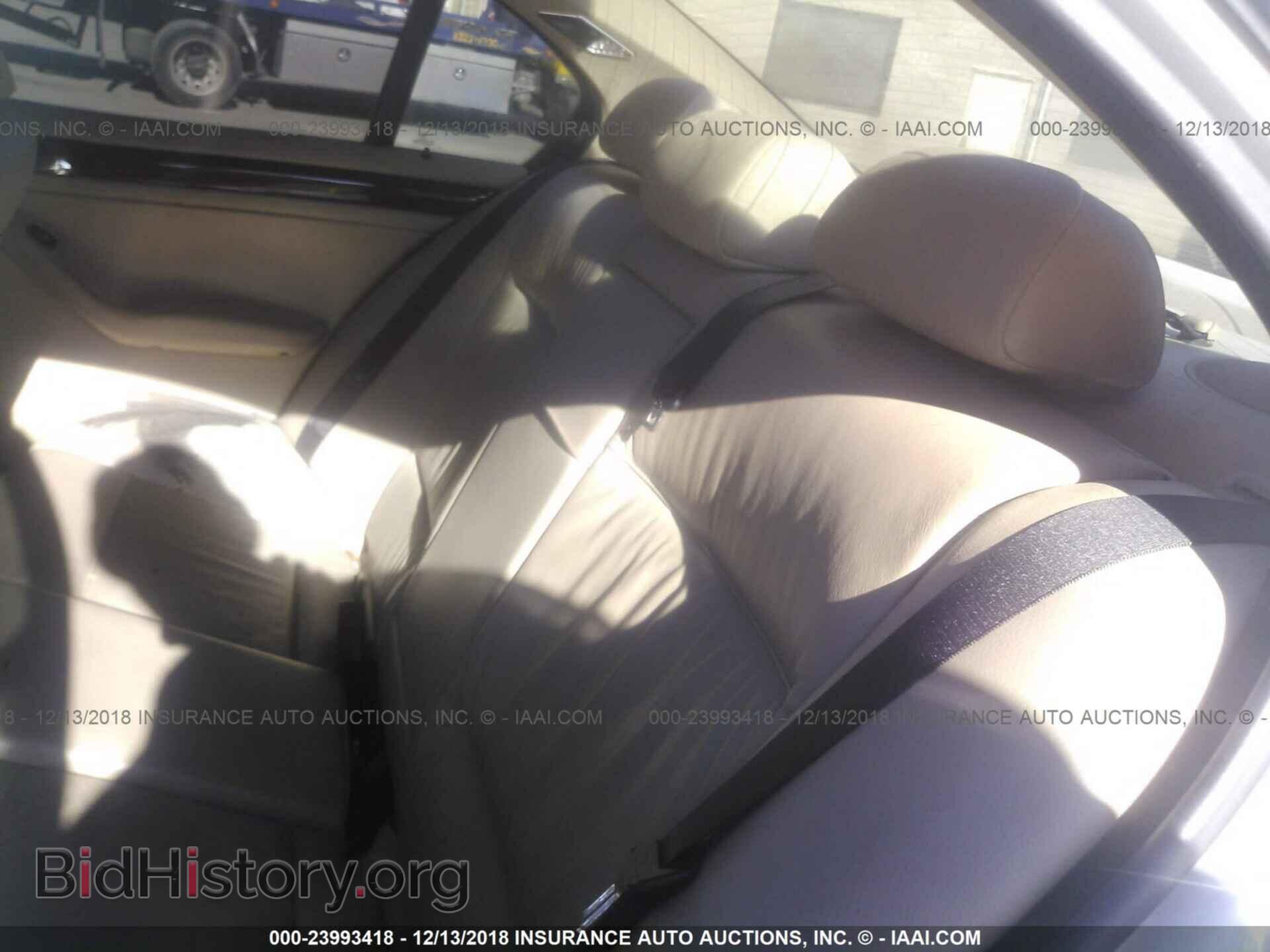 2003 BMW 330 - VIN: WBAEW53493PG21703 - Photo 8