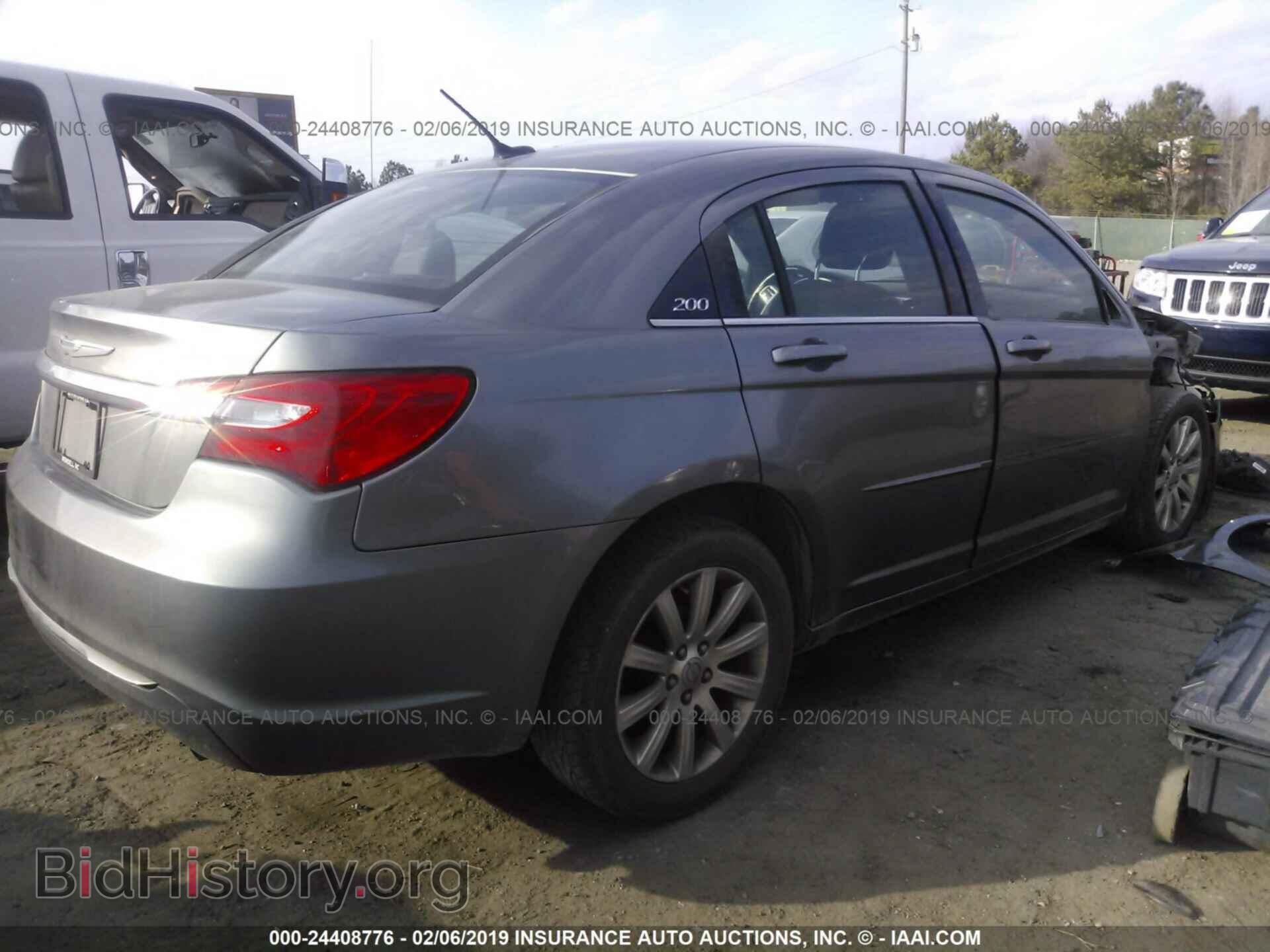 2012 CHRYSLER 200 - VIN: 1C3CCBBB8CN207701 - Фото 4