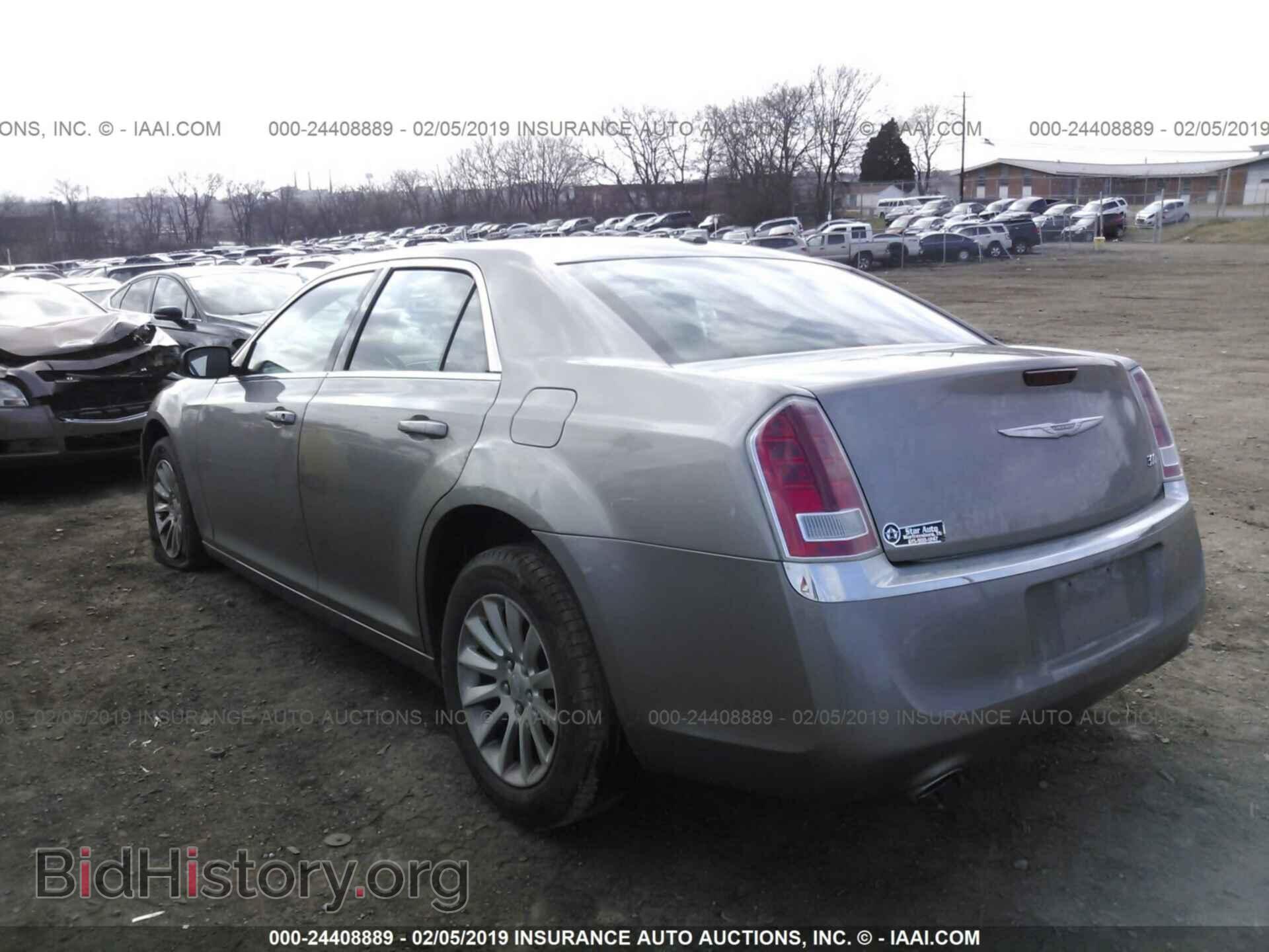 2014 CHRYSLER 300 - VIN: 2C3CCAAG0EH309951 - Фото 3
