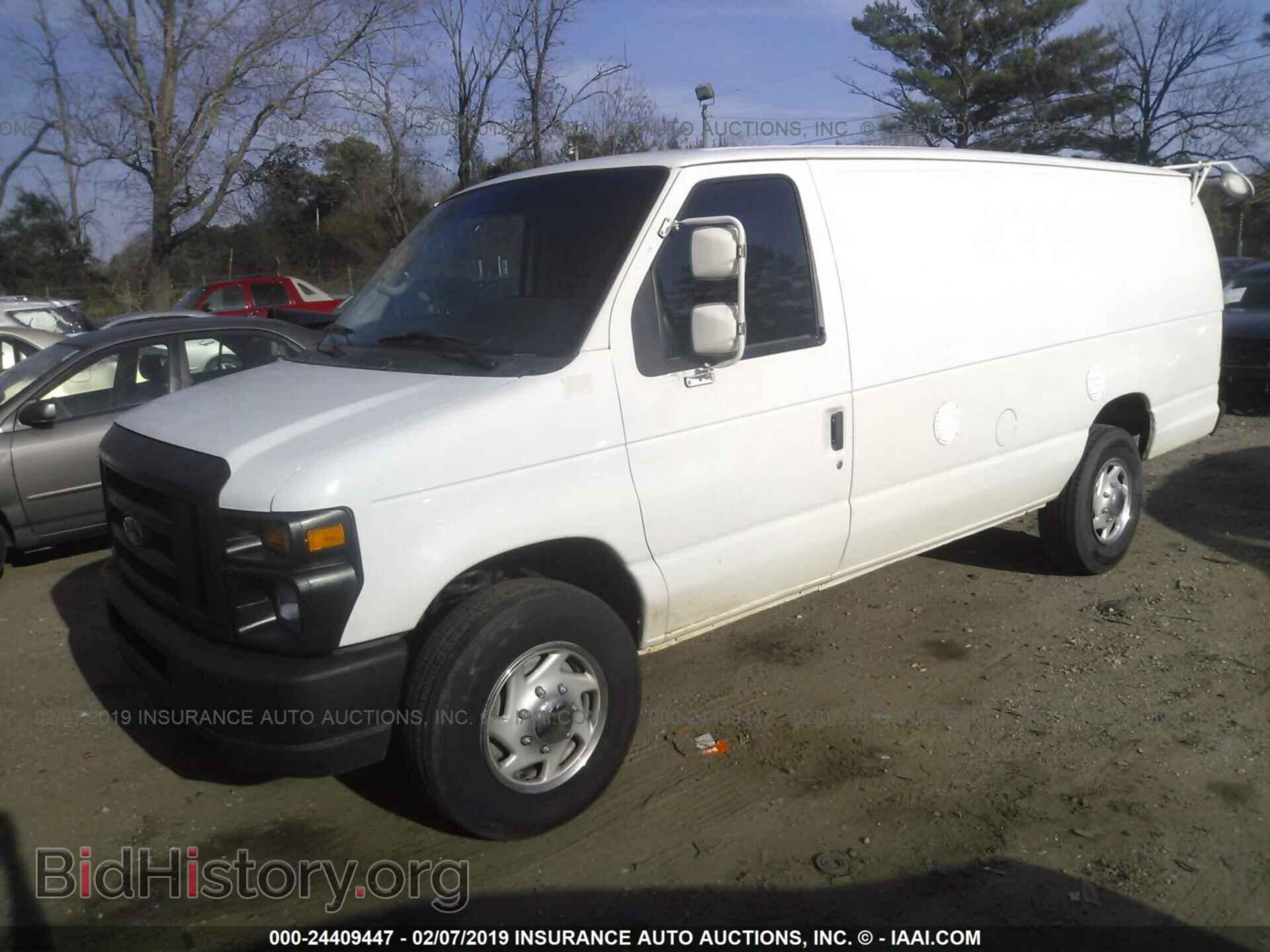 2011 FORD ECONOLINE - VIN: 1FDSS3EL6BDA76238 - Фото 2