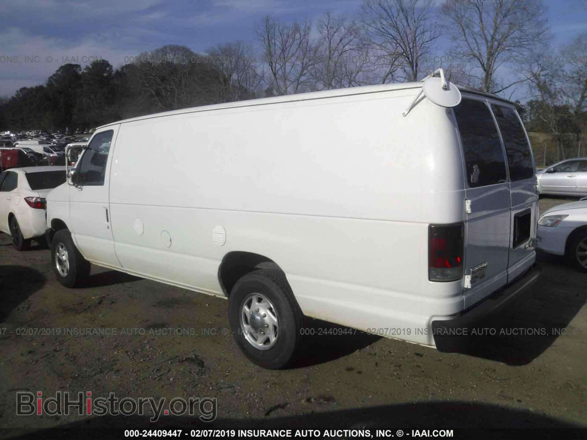 2011 FORD ECONOLINE - VIN: 1FDSS3EL6BDA76238 - Фото 3