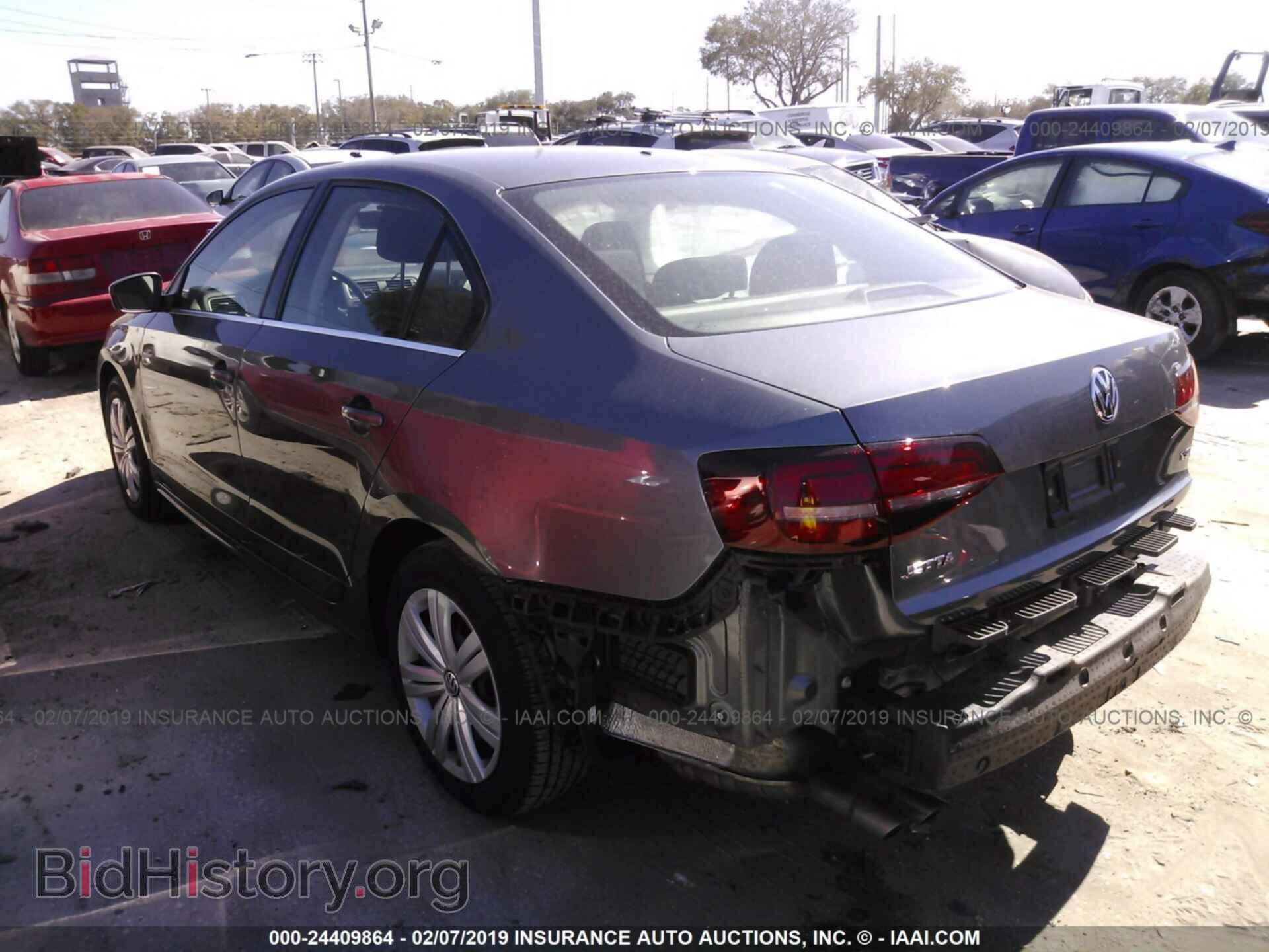 2017 VOLKSWAGEN JETTA - VIN: 3VW2B7AJ6HM360608 - Фото 3