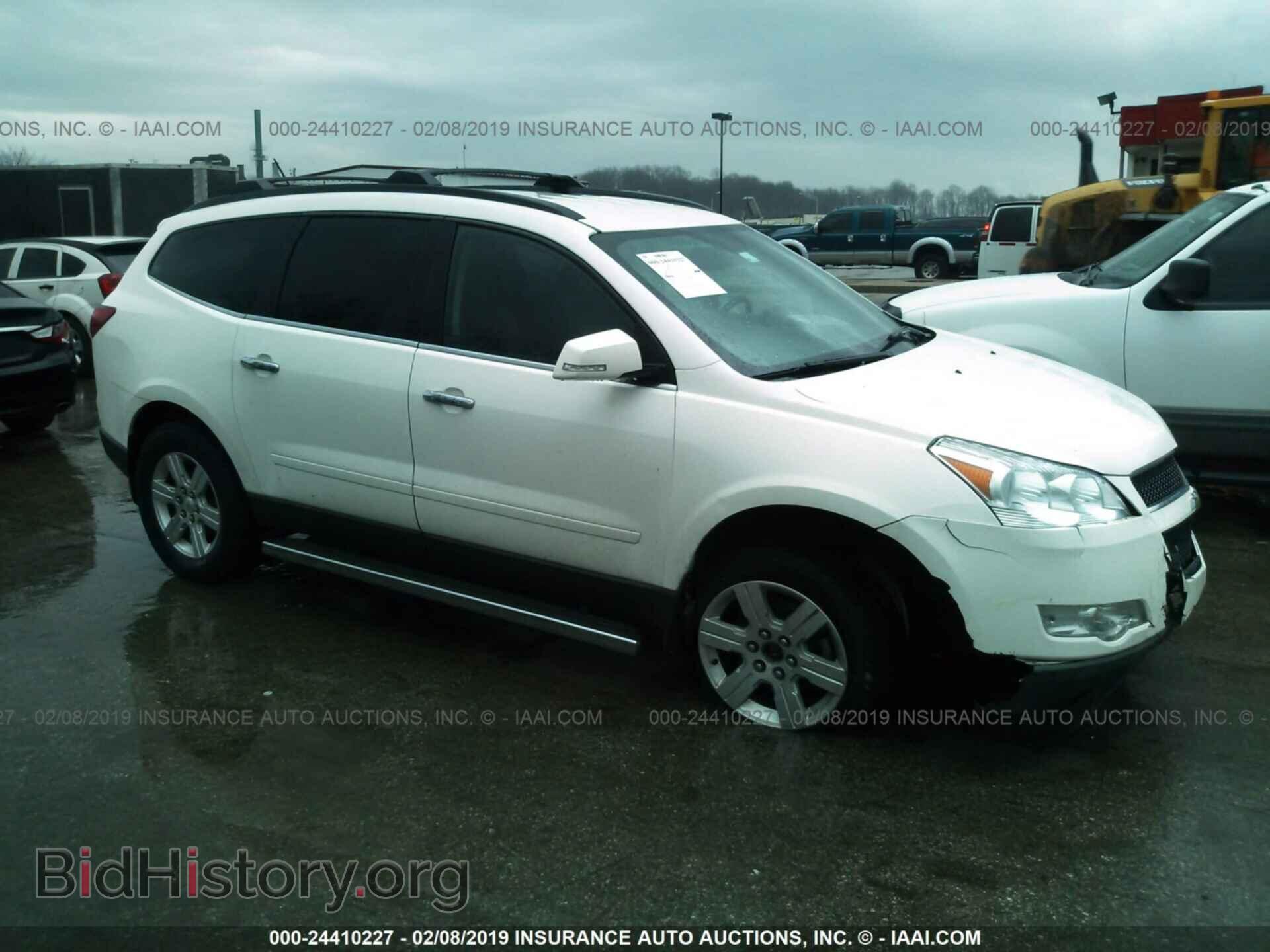 Фотография 1GNKRJED2BJ391897 - CHEVROLET TRAVERSE 2011