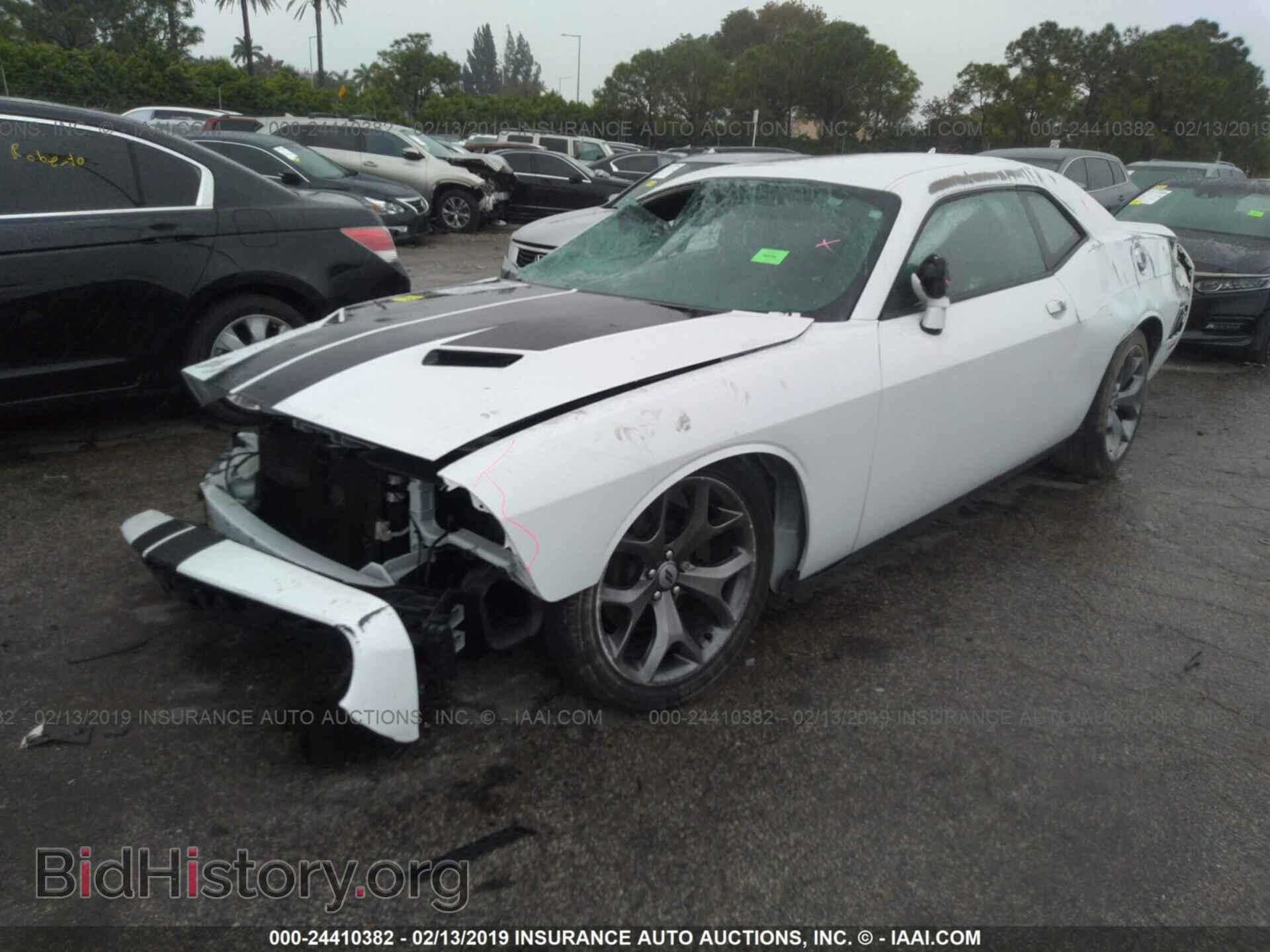 2017 DODGE CHALLENGER - VIN: 2C3CDZAG3HH572922 - Фото 2