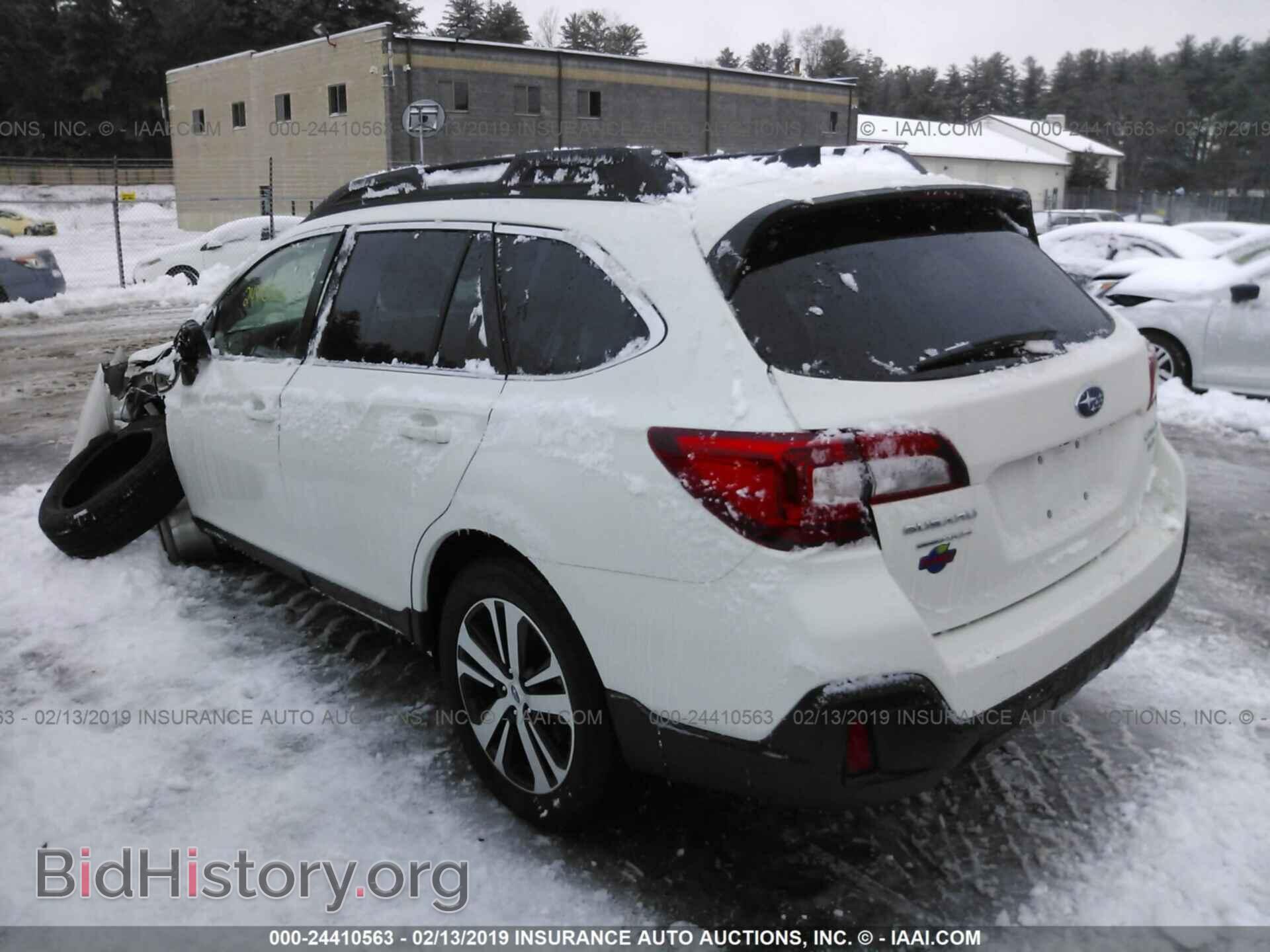 2018 SUBARU OUTBACK - VIN: 4S4BSENC8J3206553 - Фото 3