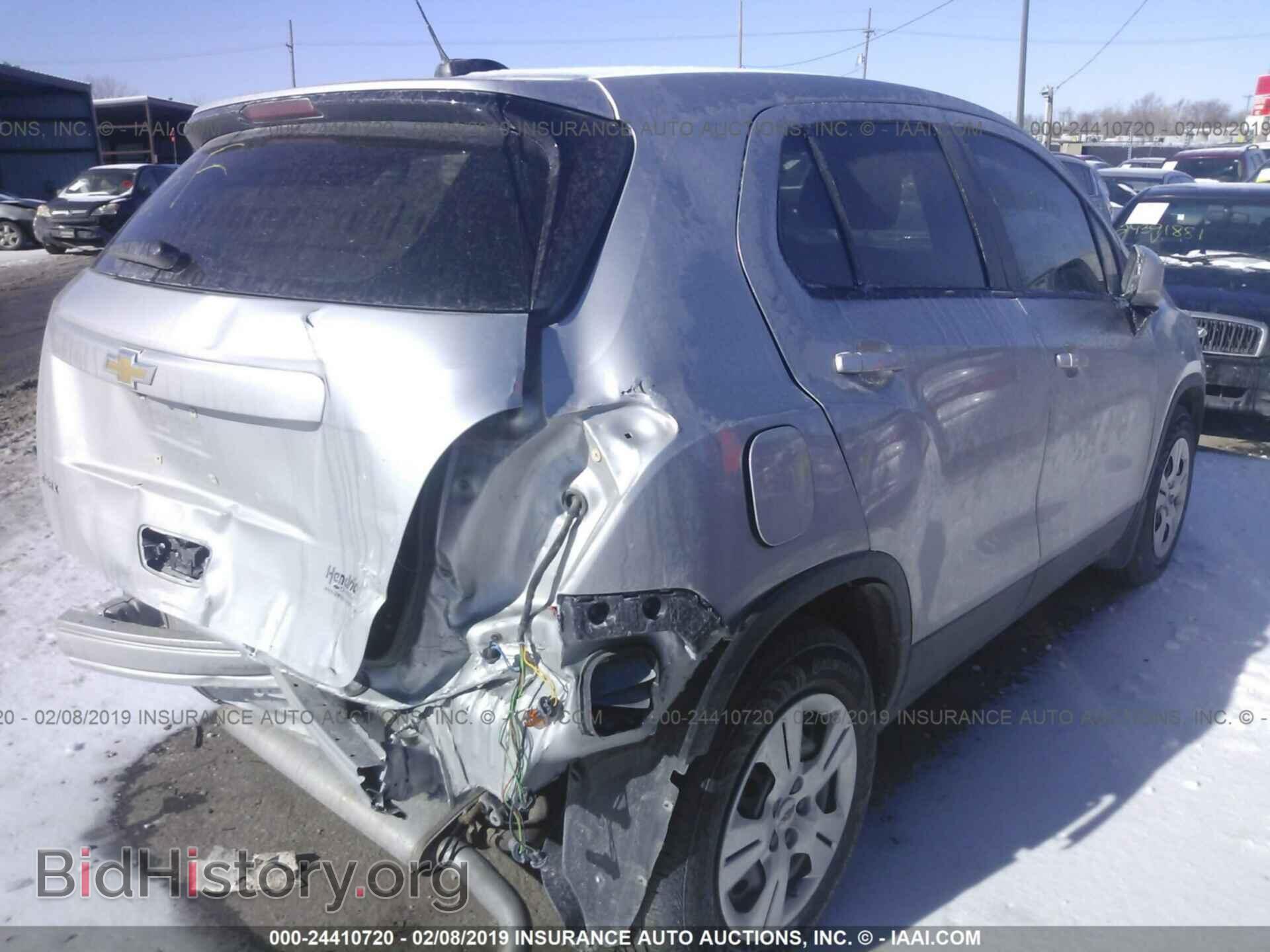 2017 CHEVROLET TRAX - VIN: 3GNCJKSB3HL277784 - Photo 4