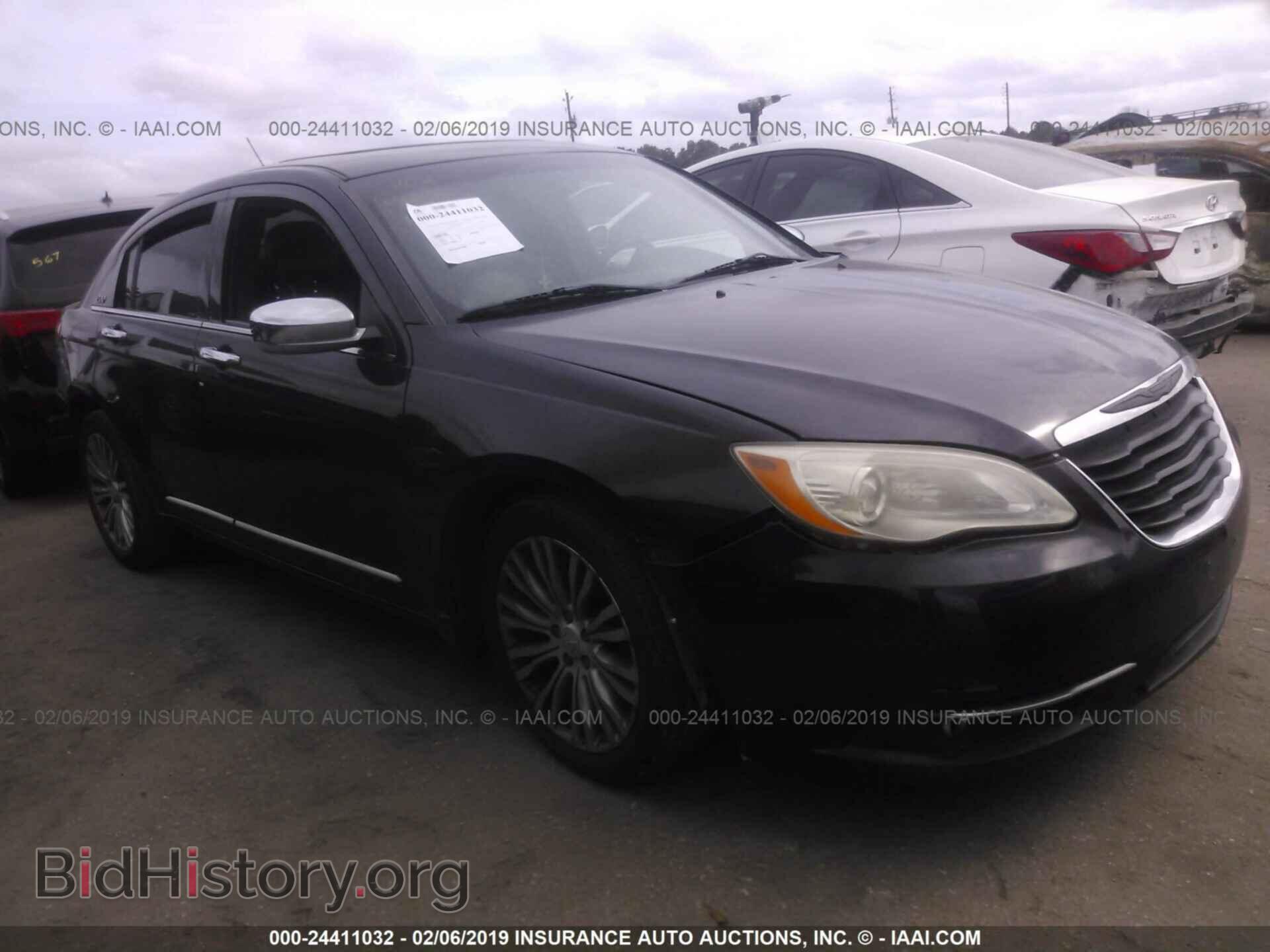Photo 1C3BC2FG2BN516273 - CHRYSLER 200 2011