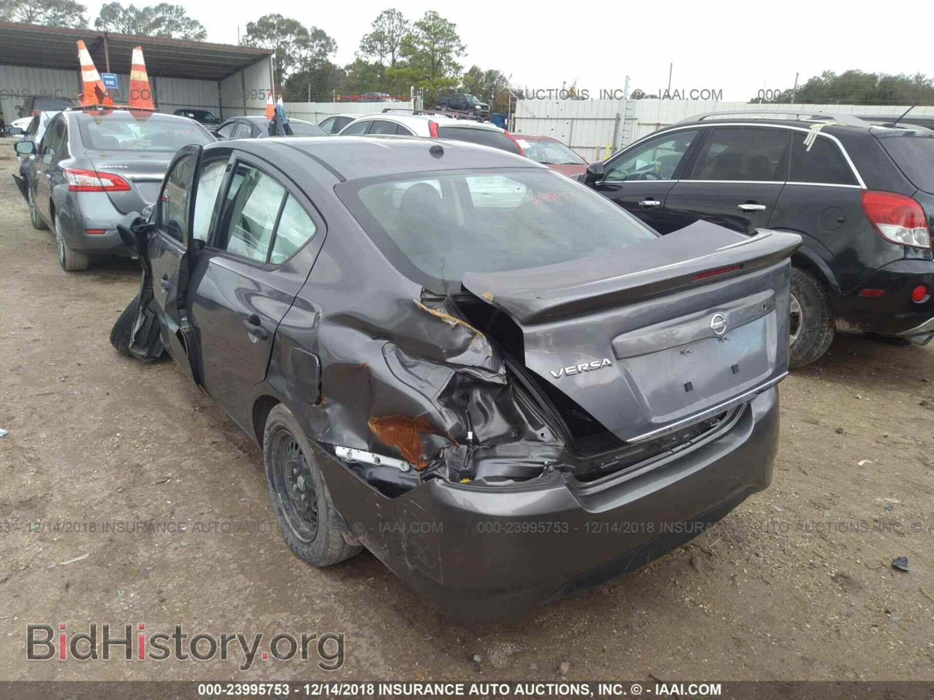 2017 NISSAN VERSA - VIN: 3N1CN7AP3HL872743 - Фото 3