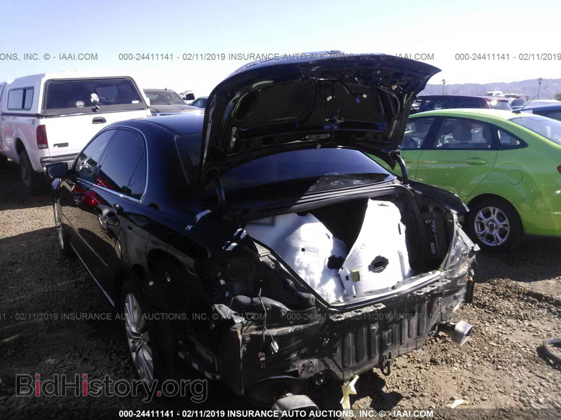 2011 ACURA RL - VIN: JH4KB2F69BC000976 - Фото 6