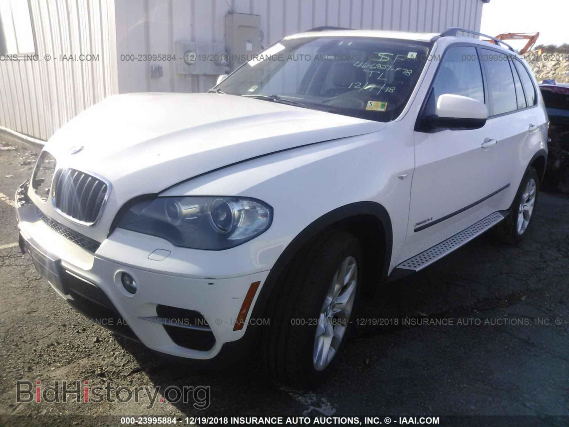 2011 BMW X5 - VIN: 5UXZV4C57BL741950 - Фото 2