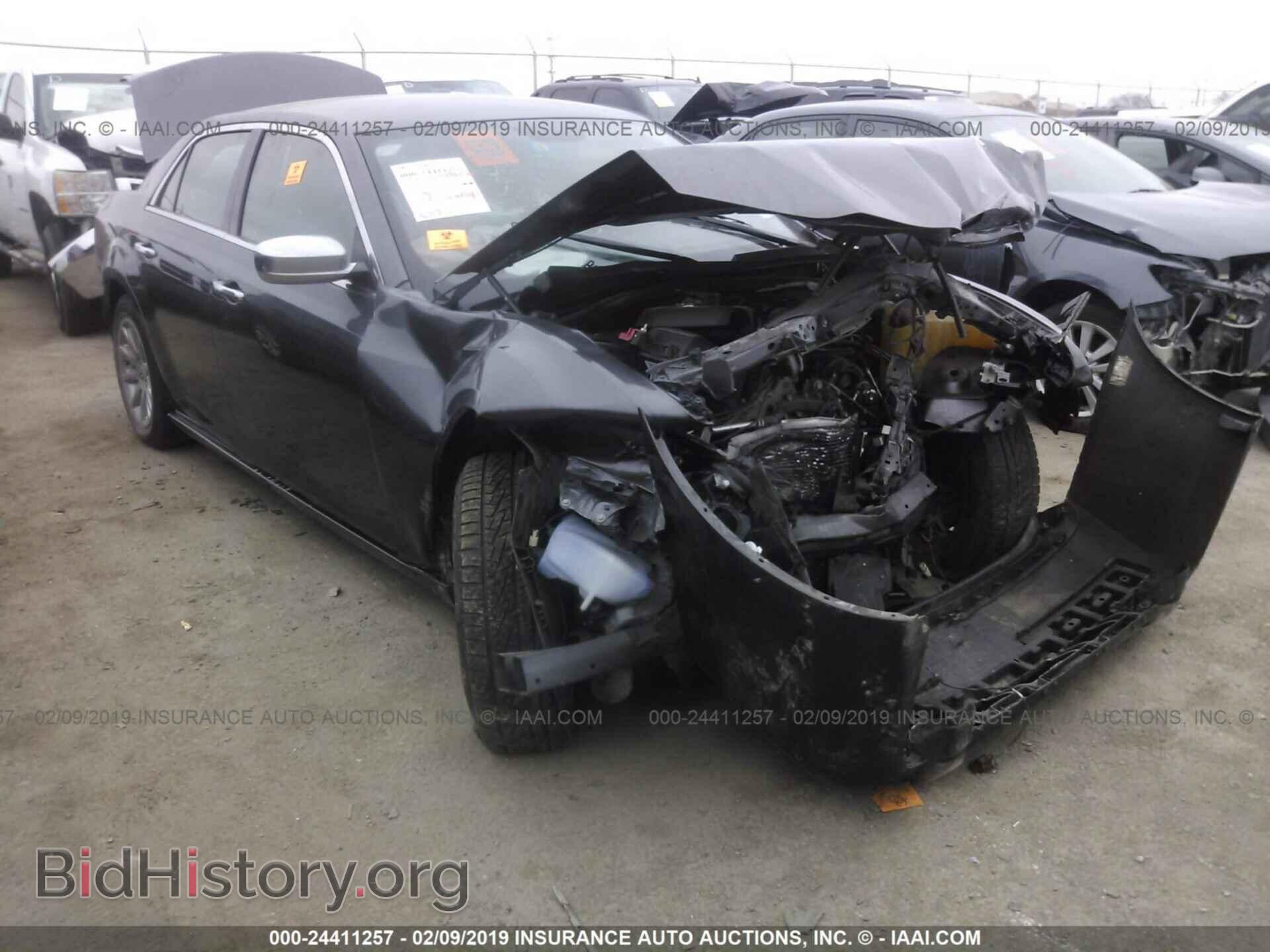 Фотография 2C3CCAEG5EH358184 - CHRYSLER 300C 2014