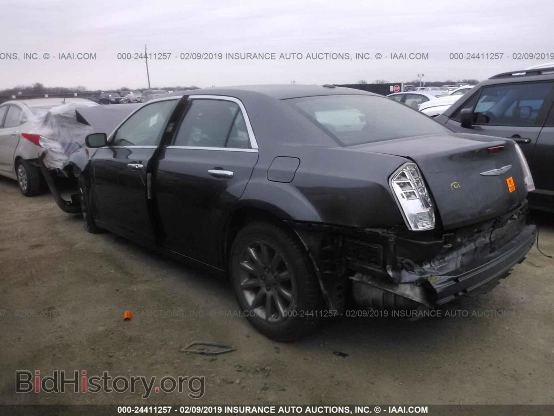 2014 CHRYSLER 300C - VIN: 2C3CCAEG5EH358184 - Фото 3