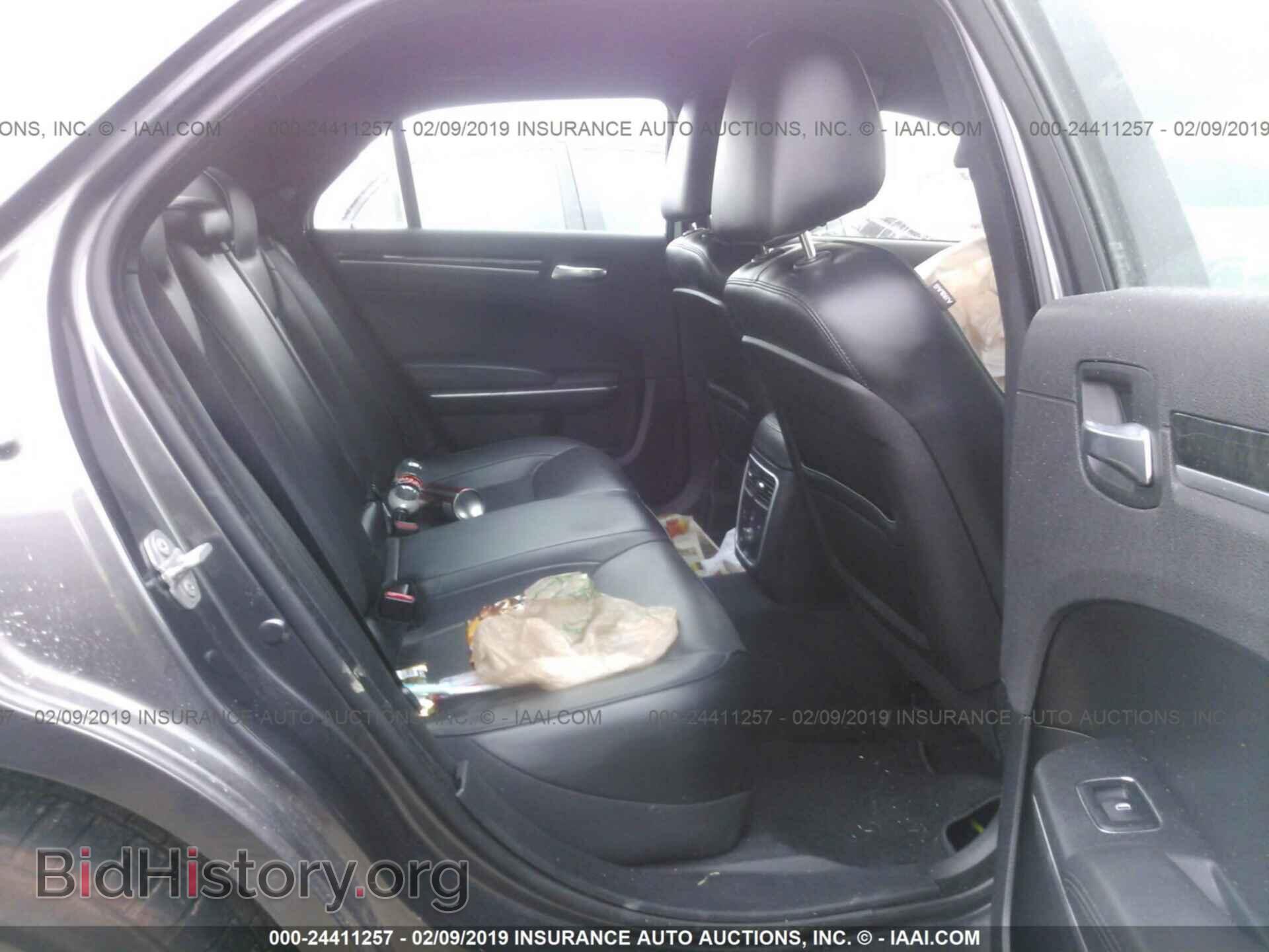 2014 CHRYSLER 300C - VIN: 2C3CCAEG5EH358184 - Фото 8