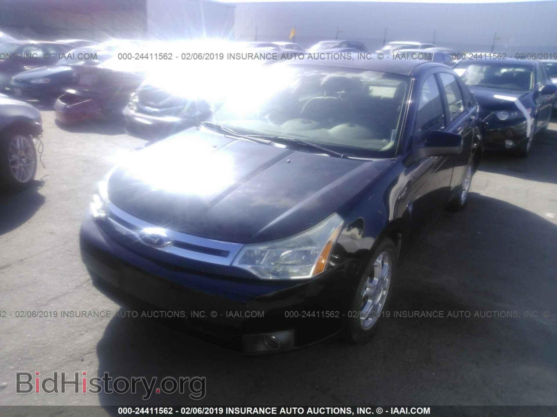 2008 FORD FOCUS - VIN: 1FAHP35N58W152066 - Photo 2