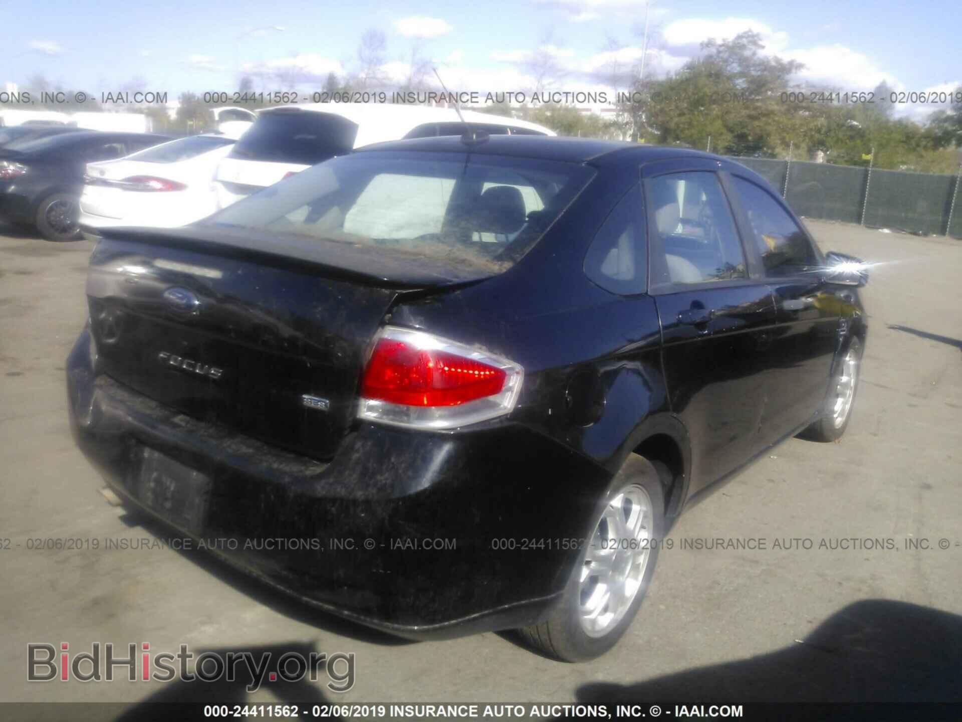 2008 FORD FOCUS - VIN: 1FAHP35N58W152066 - Photo 4