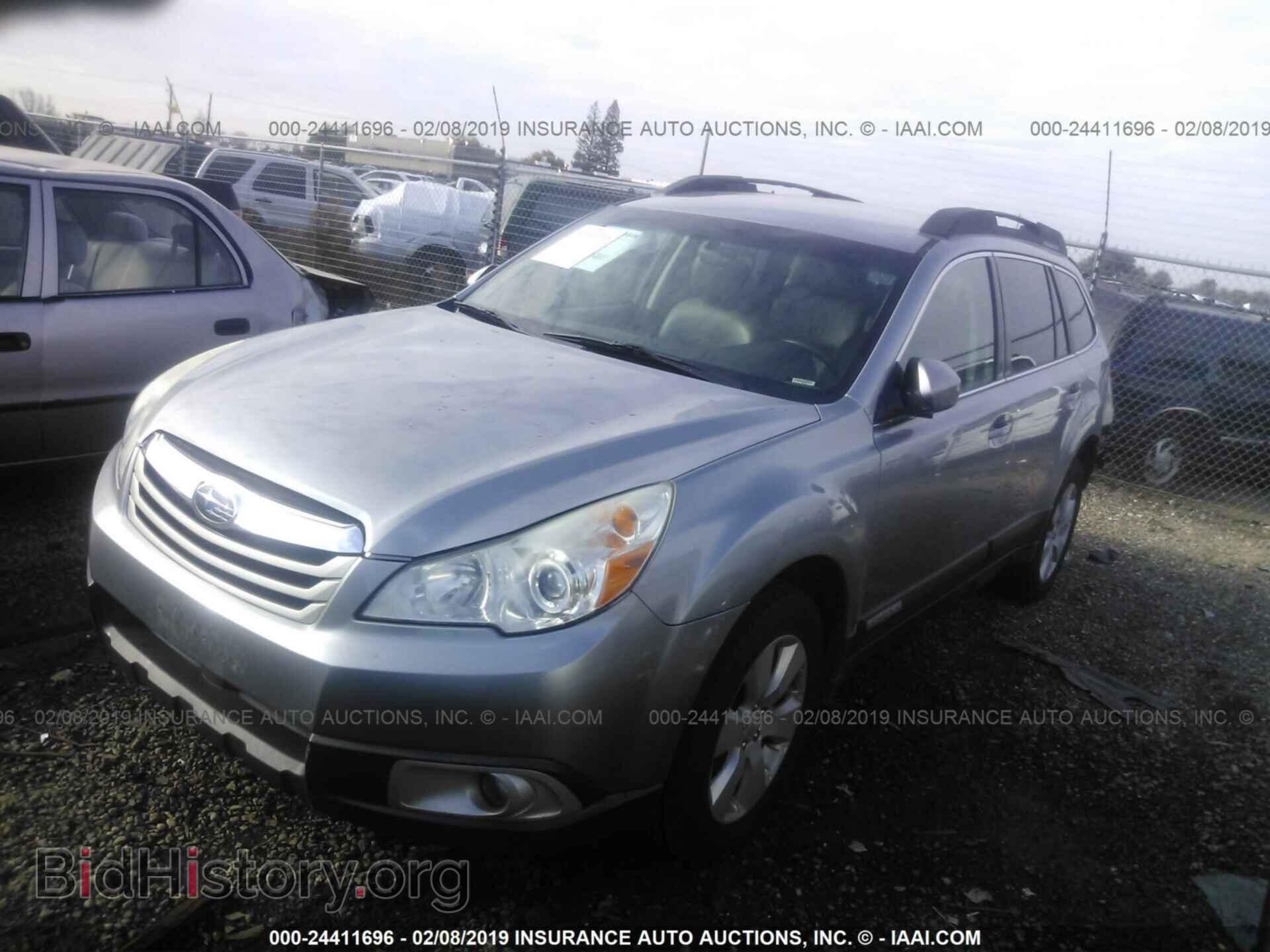 2011 SUBARU OUTBACK - VIN: 4S4BRBCC2B3418279 - Фото 2
