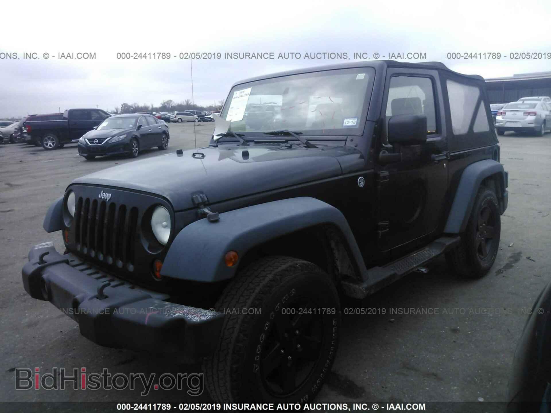 2009 JEEP WRANGLER - VIN: 1J4FA24129L773497 - Фото 2