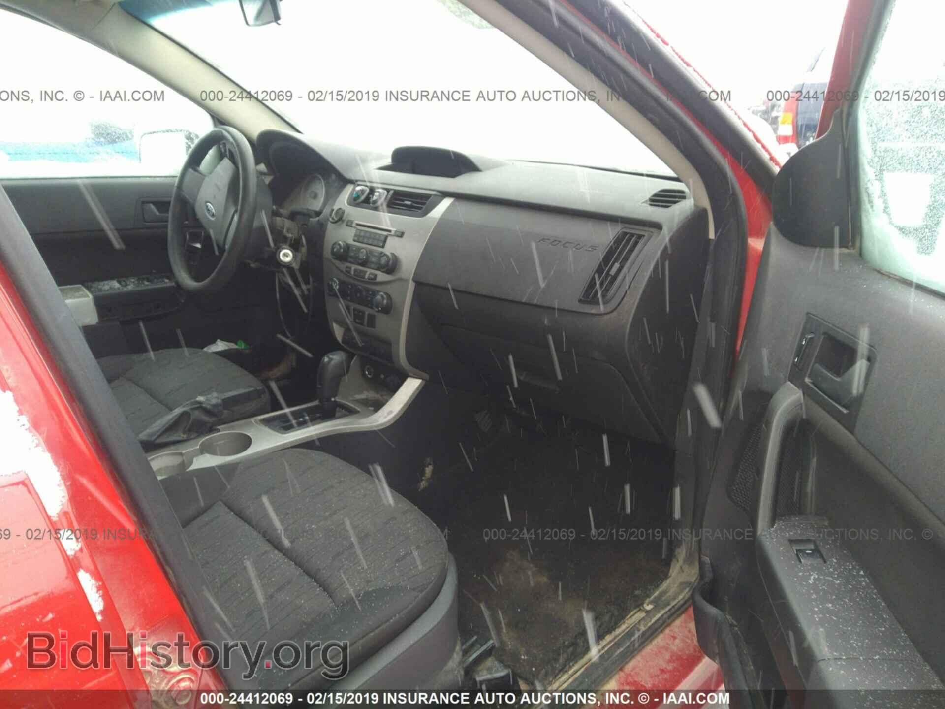 2008 FORD FOCUS - VIN: 1FAHP35N98W205089 - Фото 5