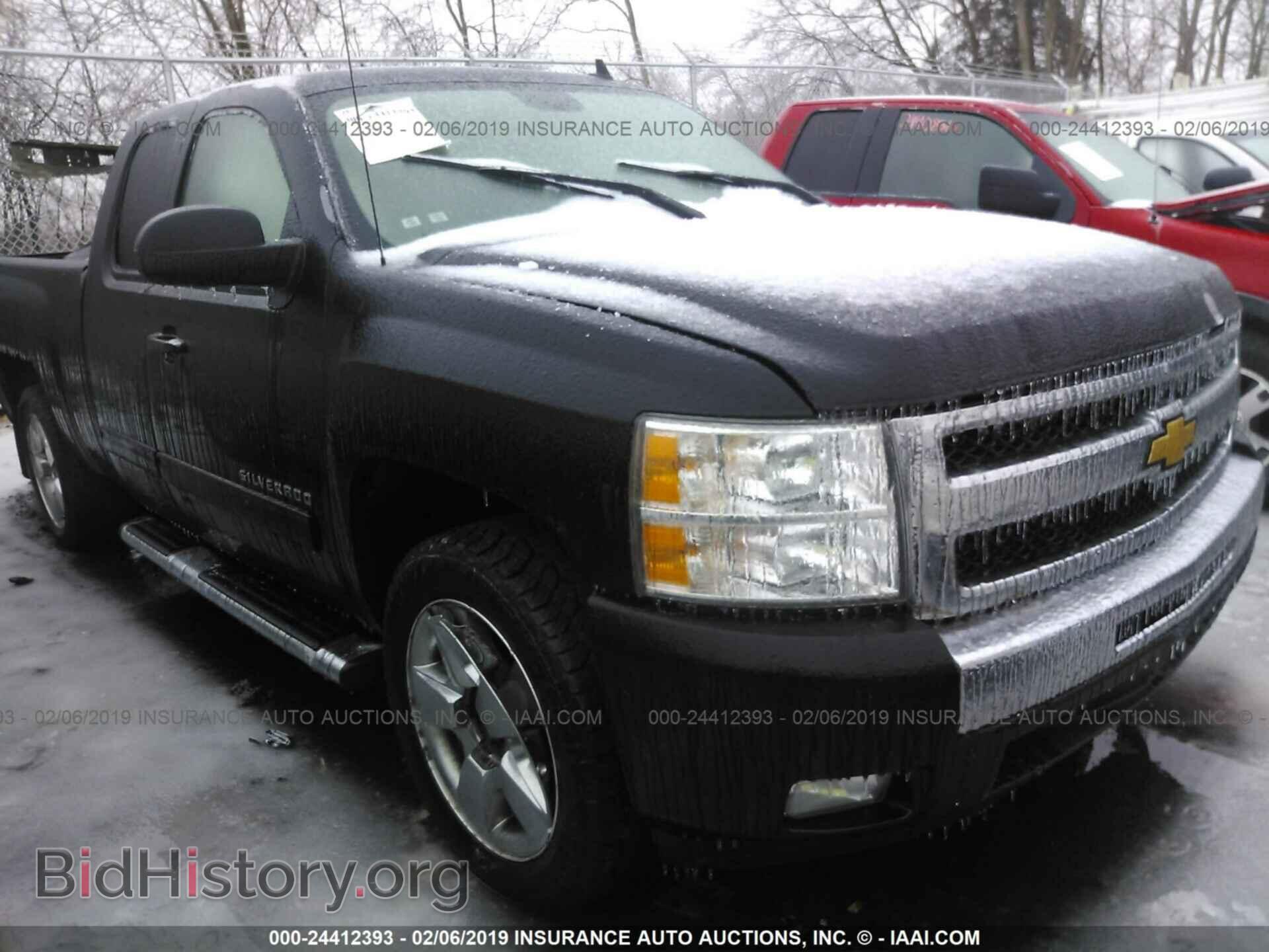 Фотография 1GCRCSE05BZ277258 - CHEVROLET SILVERADO 2011
