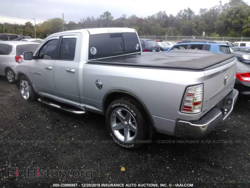 2011 Dodge RAM 1500 (VIN 1D7RB1GP2BS506677) — фото 3 из 10