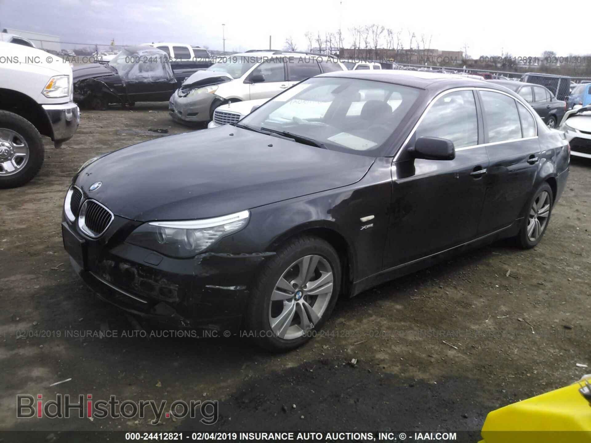2009 BMW 528 - VIN: WBANV13599C155367 - Фото 2