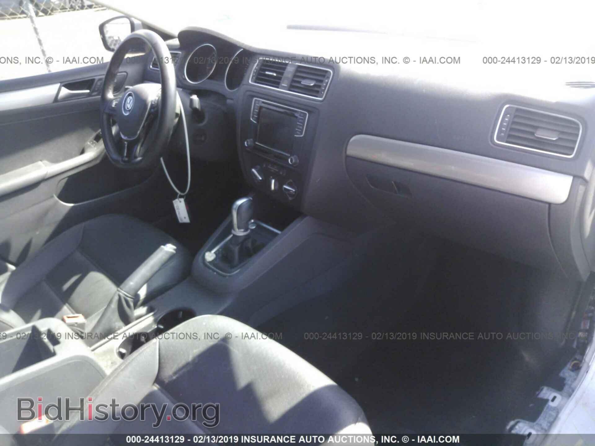 2017 VOLKSWAGEN JETTA - VIN: 3VWDB7AJ5HM239559 - Photo 5