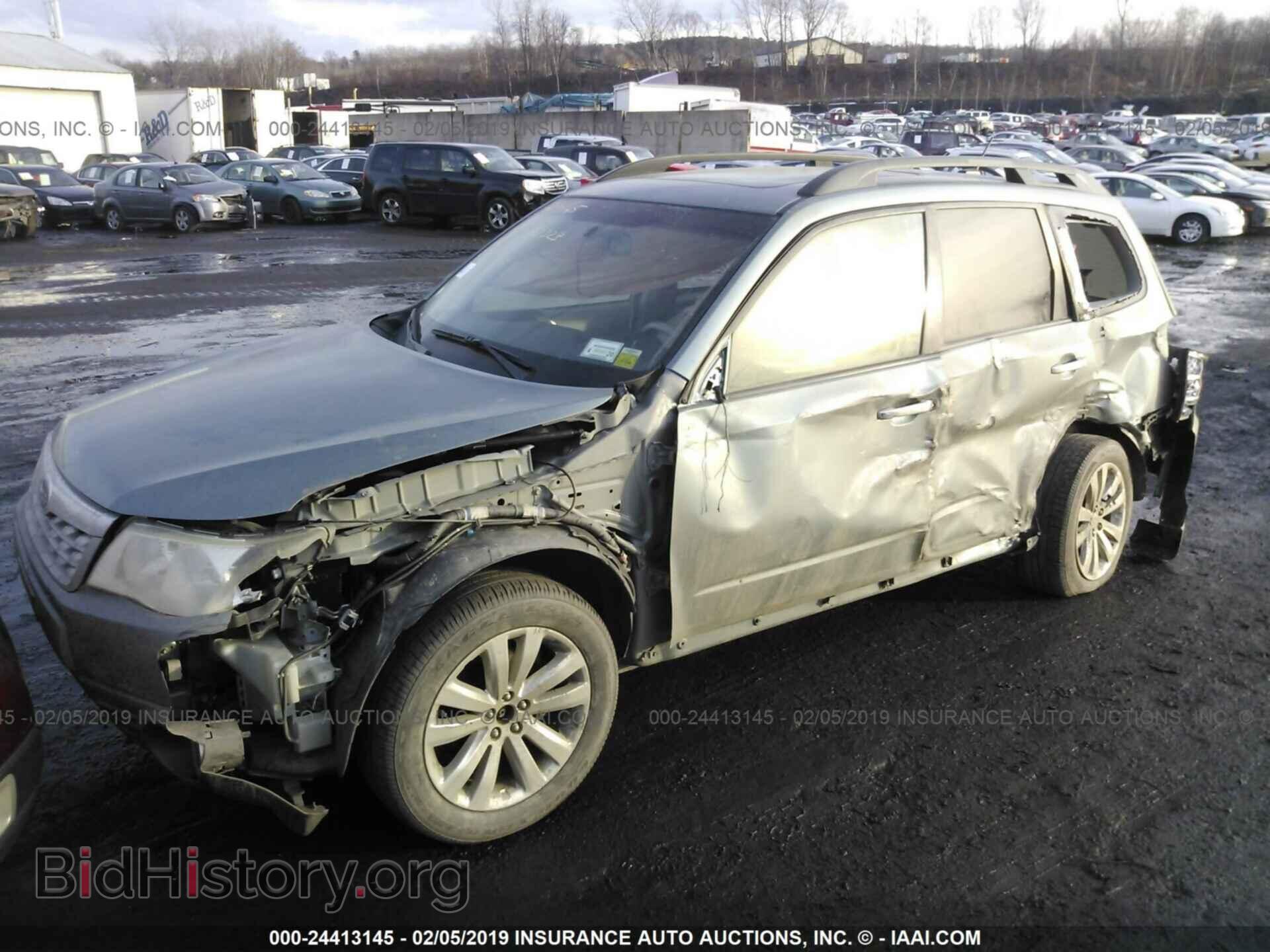 2011 SUBARU FORESTER - VIN: JF2SHAEC2BH749950 - Фото 2