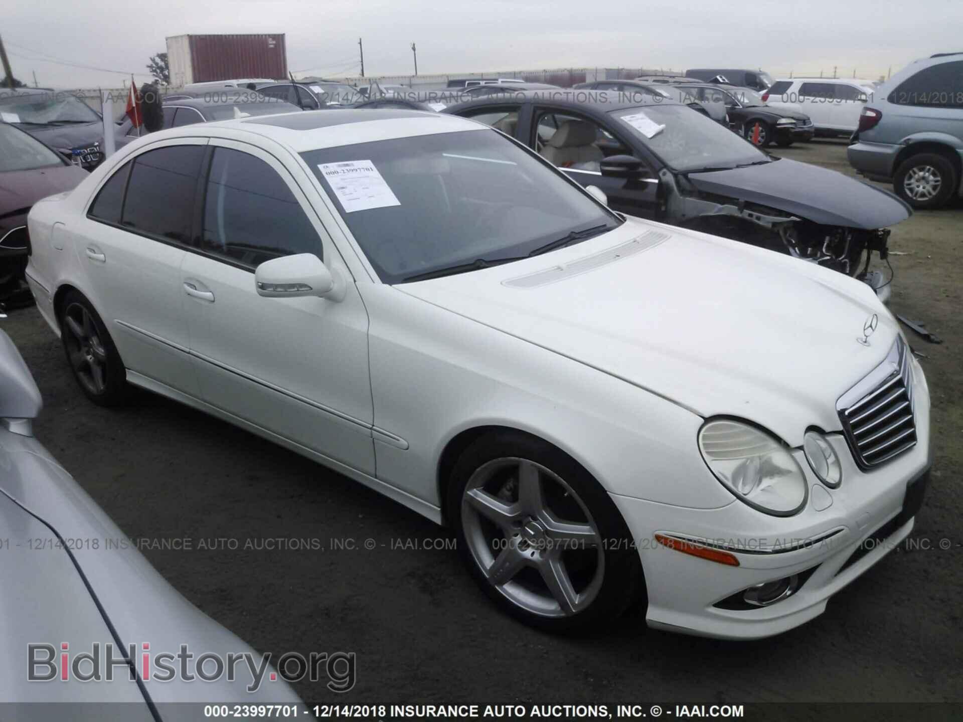 Photo WDBUF56X89B433454 - MERCEDES-BENZ E 2009