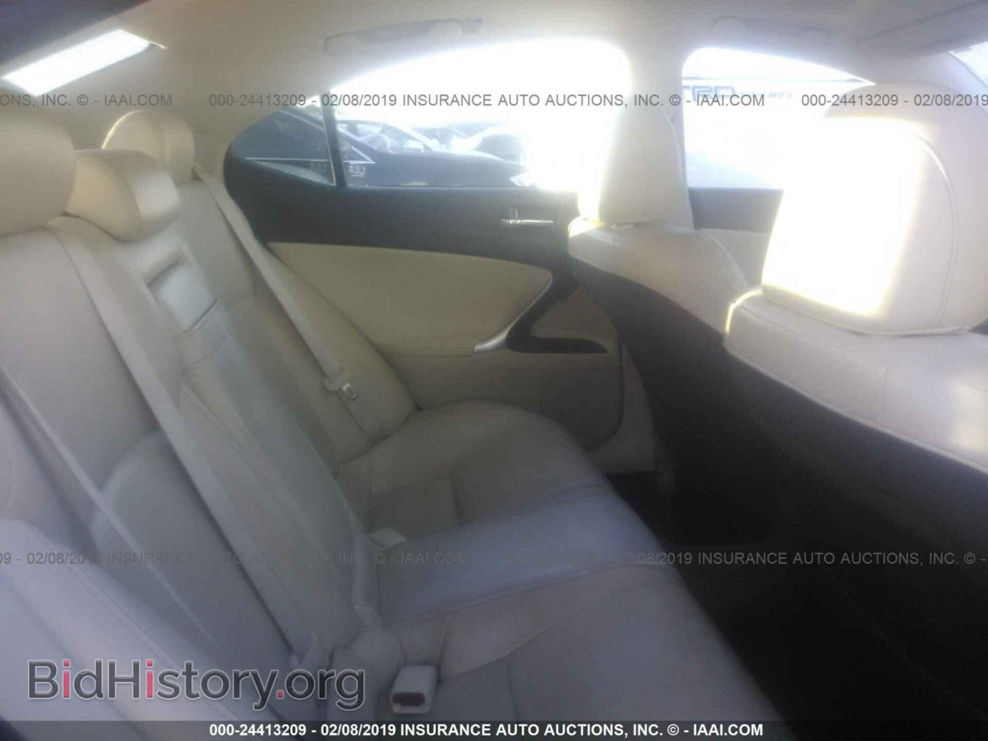 2010 LEXUS IS - VIN: JTHBF5C26A5112015 - Фото 8