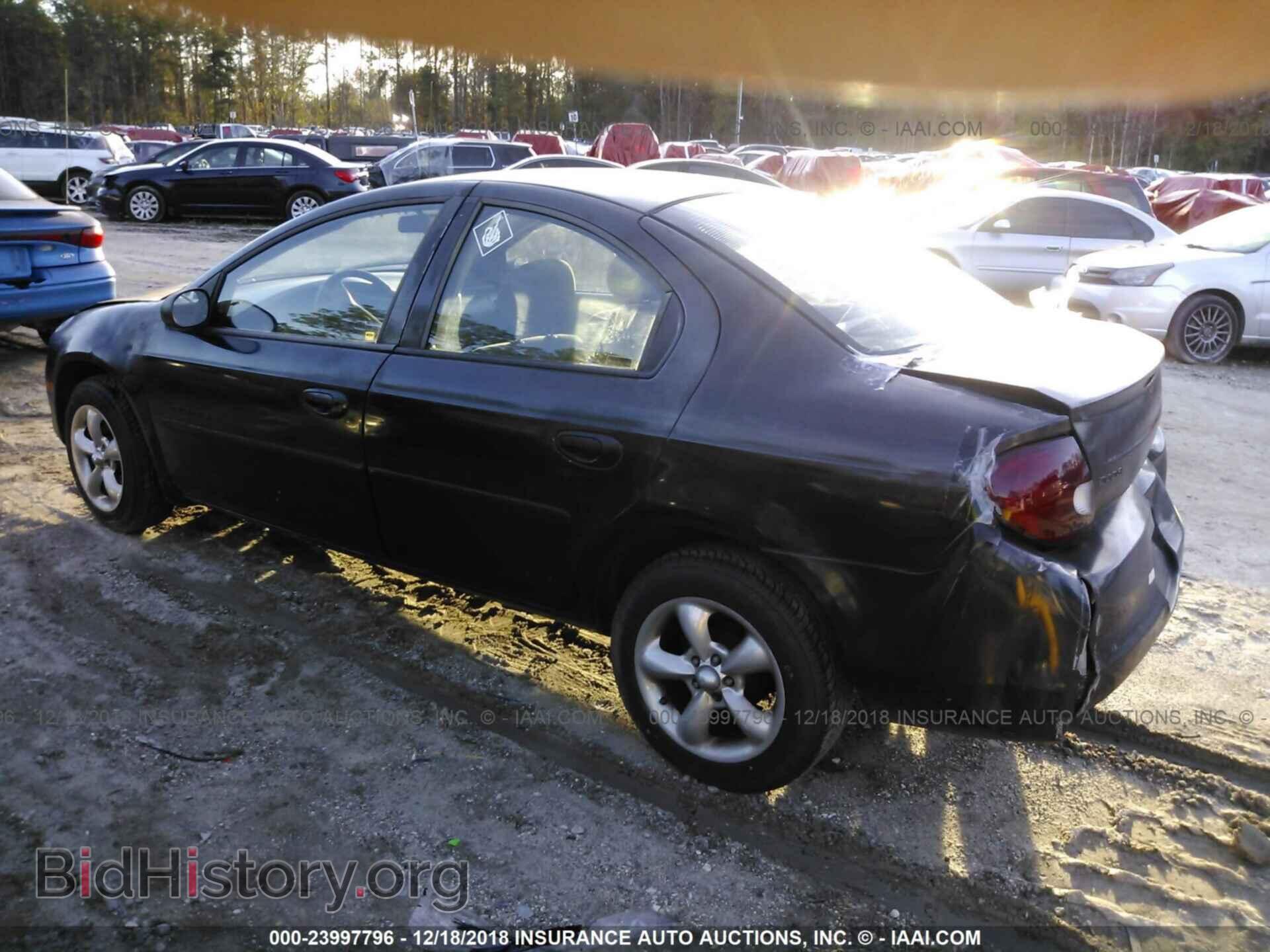 2000 DODGE NEON - VIN: 1B3ES46C8YD611733 - Фото 3