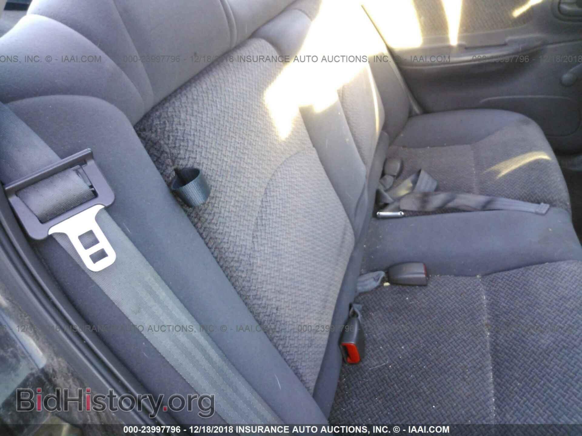 2000 DODGE NEON - VIN: 1B3ES46C8YD611733 - Фото 8