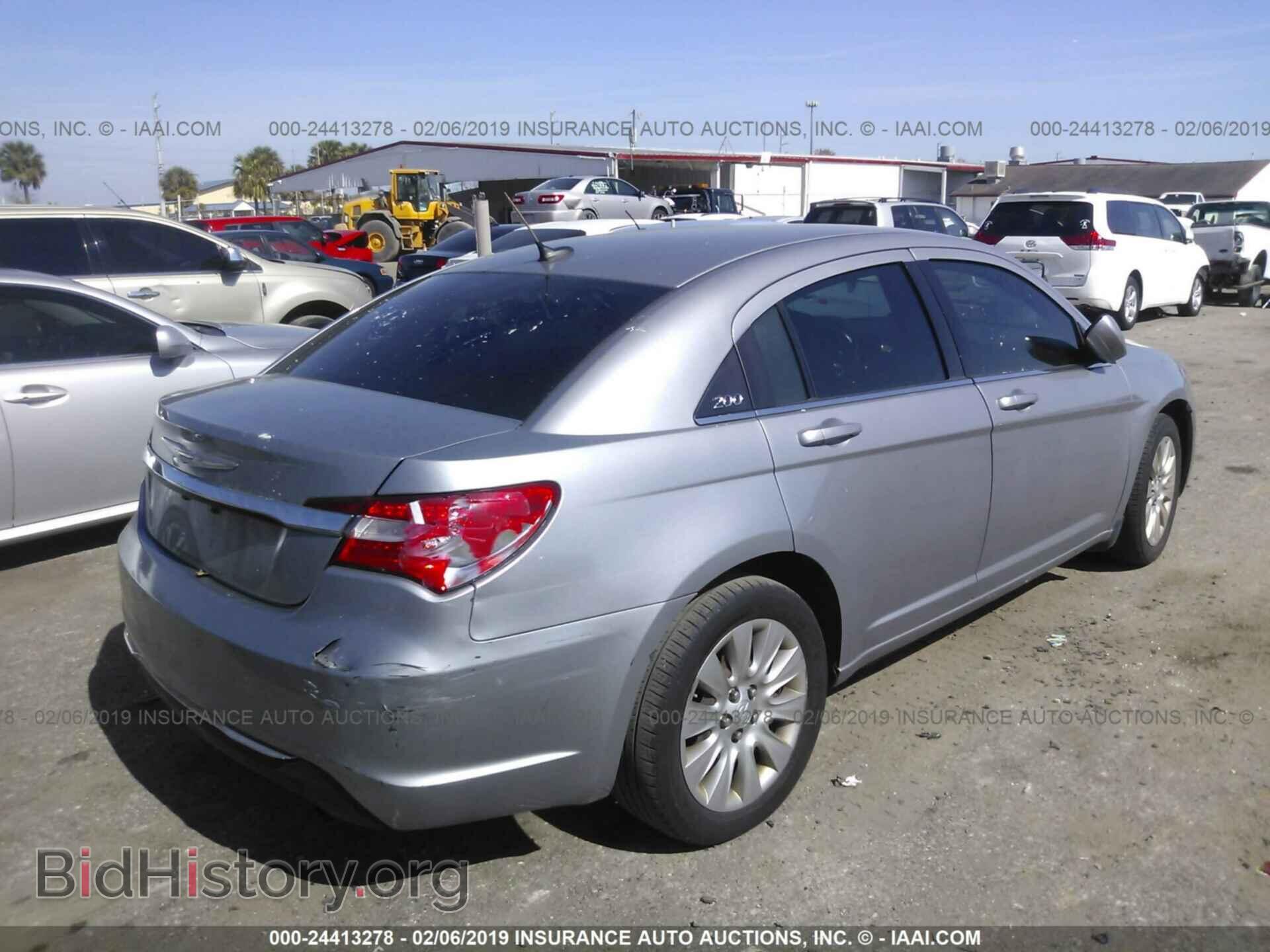 2014 CHRYSLER 200 - VIN: 1C3CCBAB9EN168024 - Photo 4