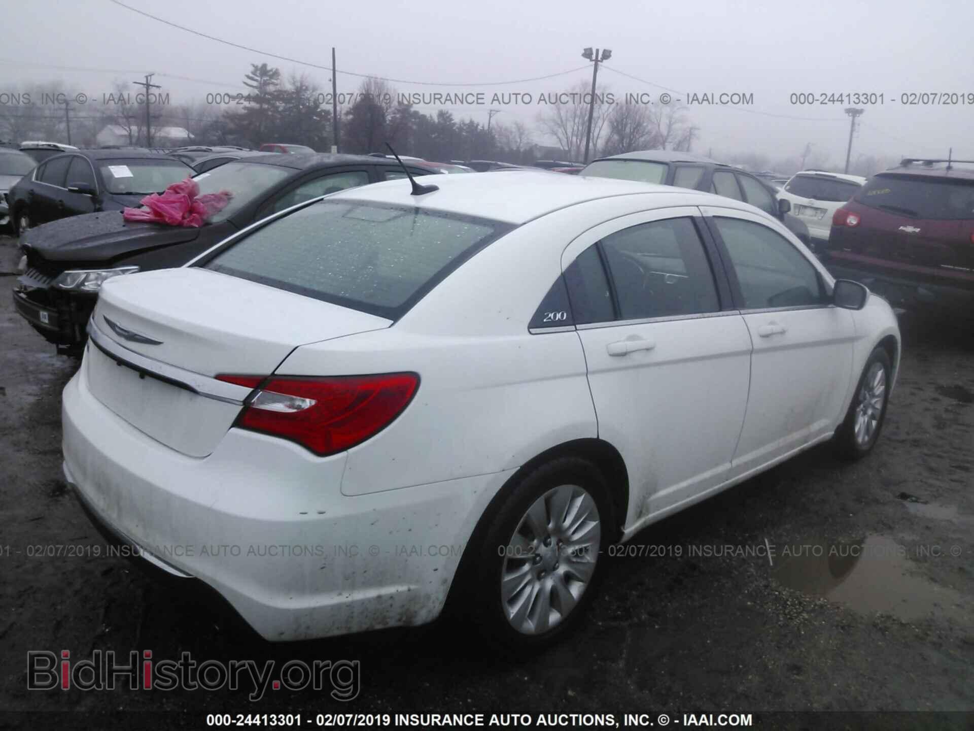 2013 CHRYSLER 200 - VIN: 1C3CCBAG0DN743086 - Photo 4