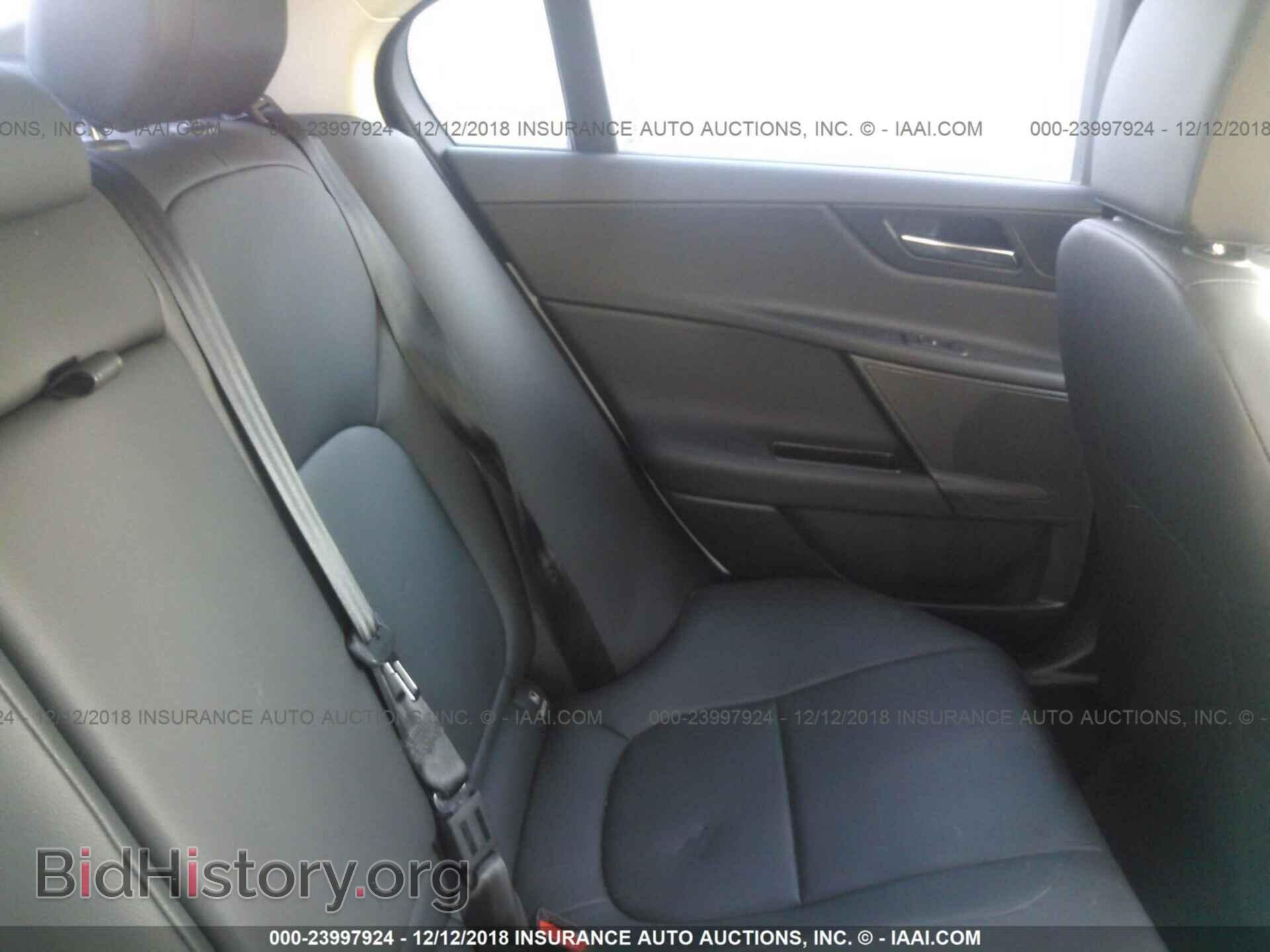 2017 JAGUAR XE - VIN: SAJAR4BG7HA968275 - Фото 8