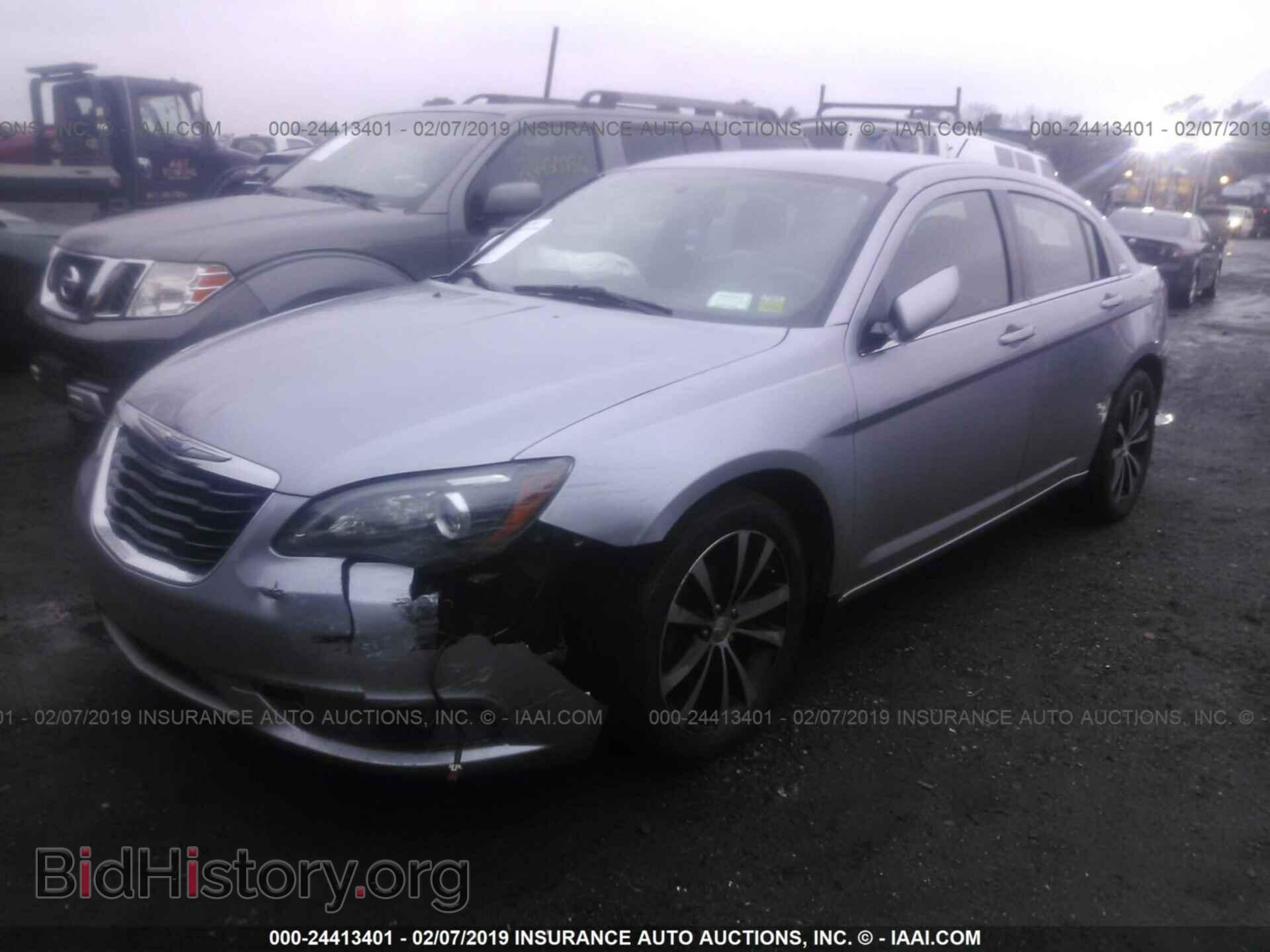 2014 CHRYSLER 200 - VIN: 1C3CCBBB0EN136951 - Фото 2