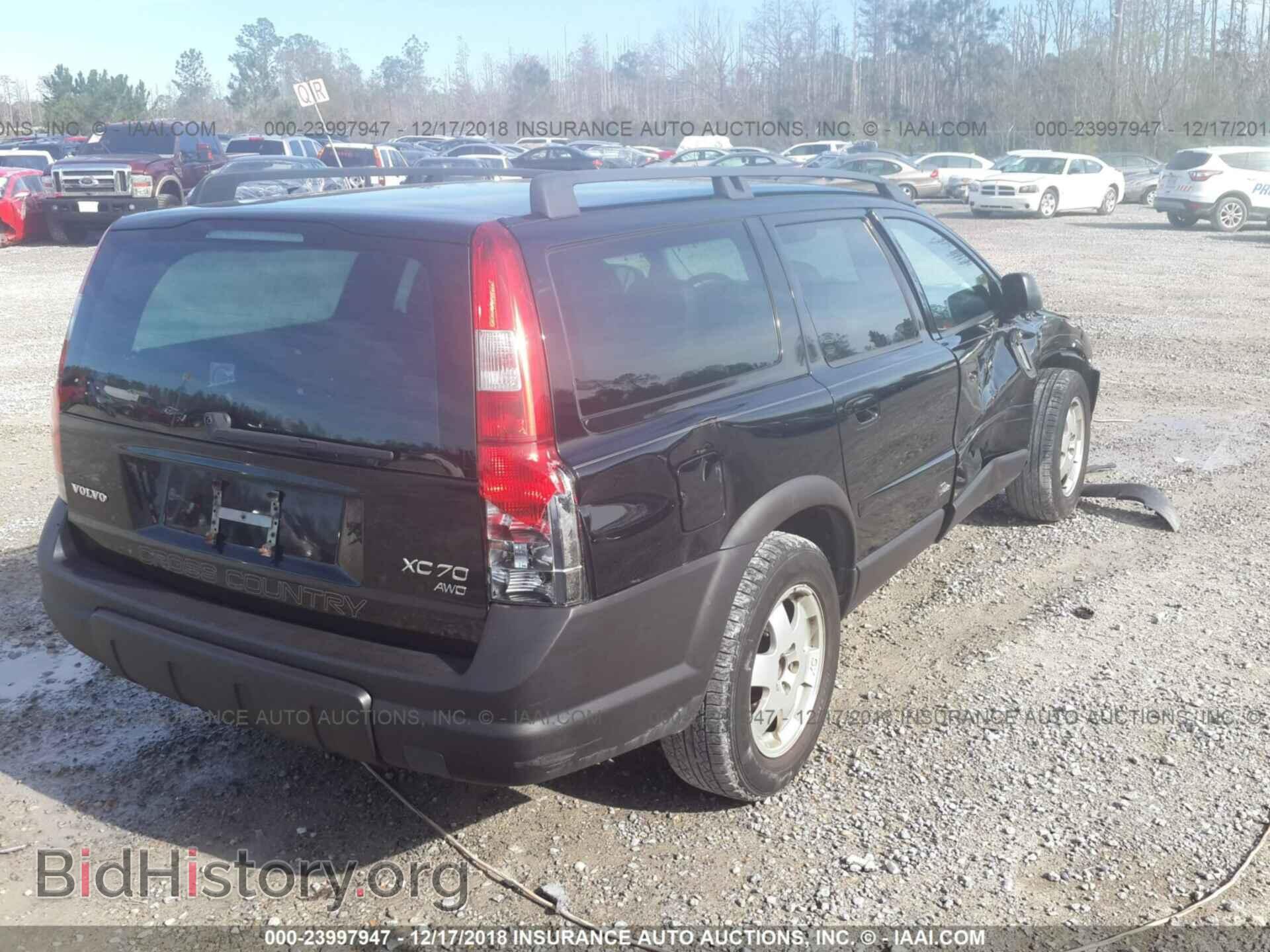 2004 VOLVO XC70 - VIN: YV1SZ59H041133601 - Фото 4