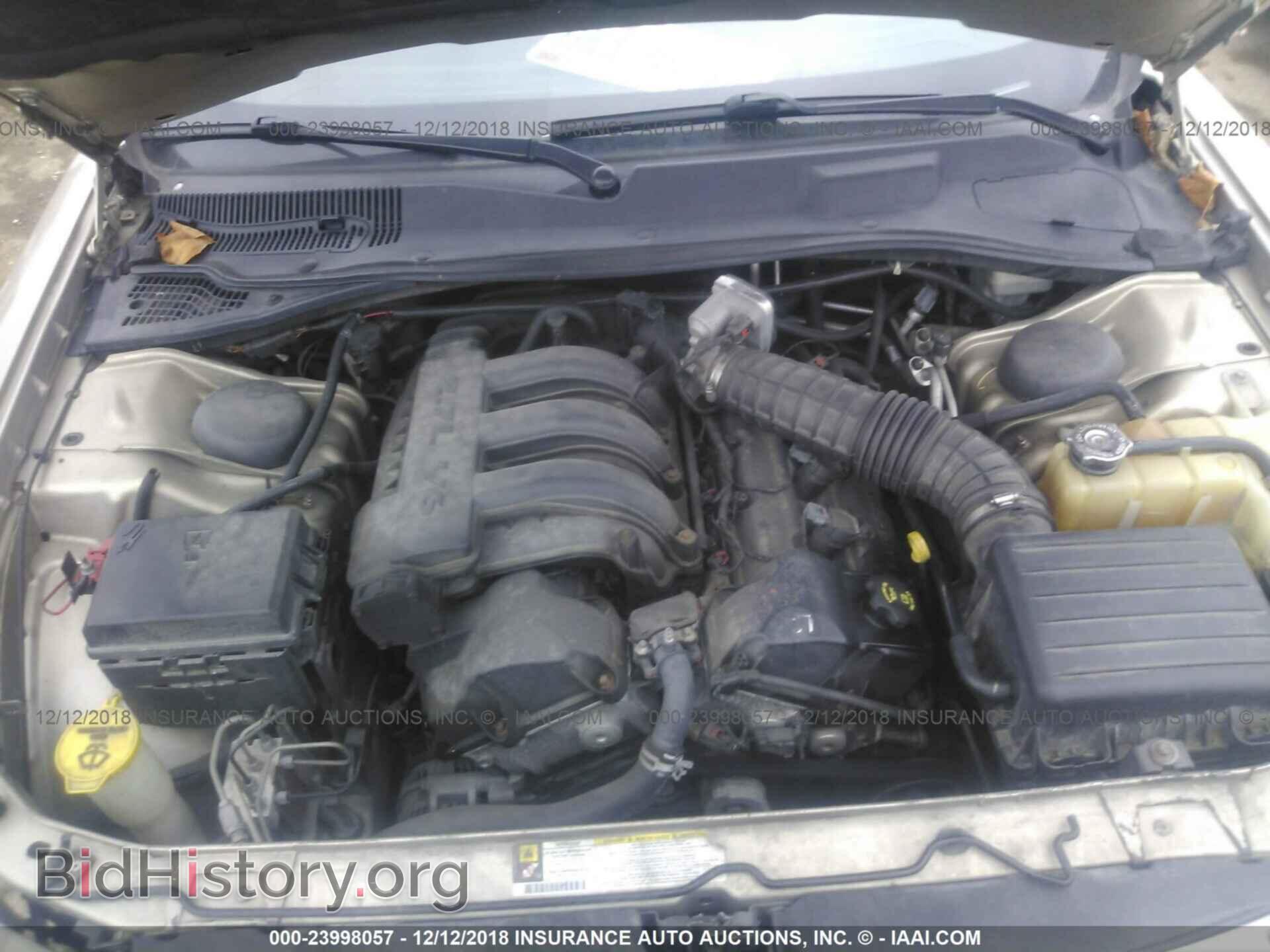 2009 DODGE CHARGER - VIN: 2B3KA43D29H615977 - Фото 10