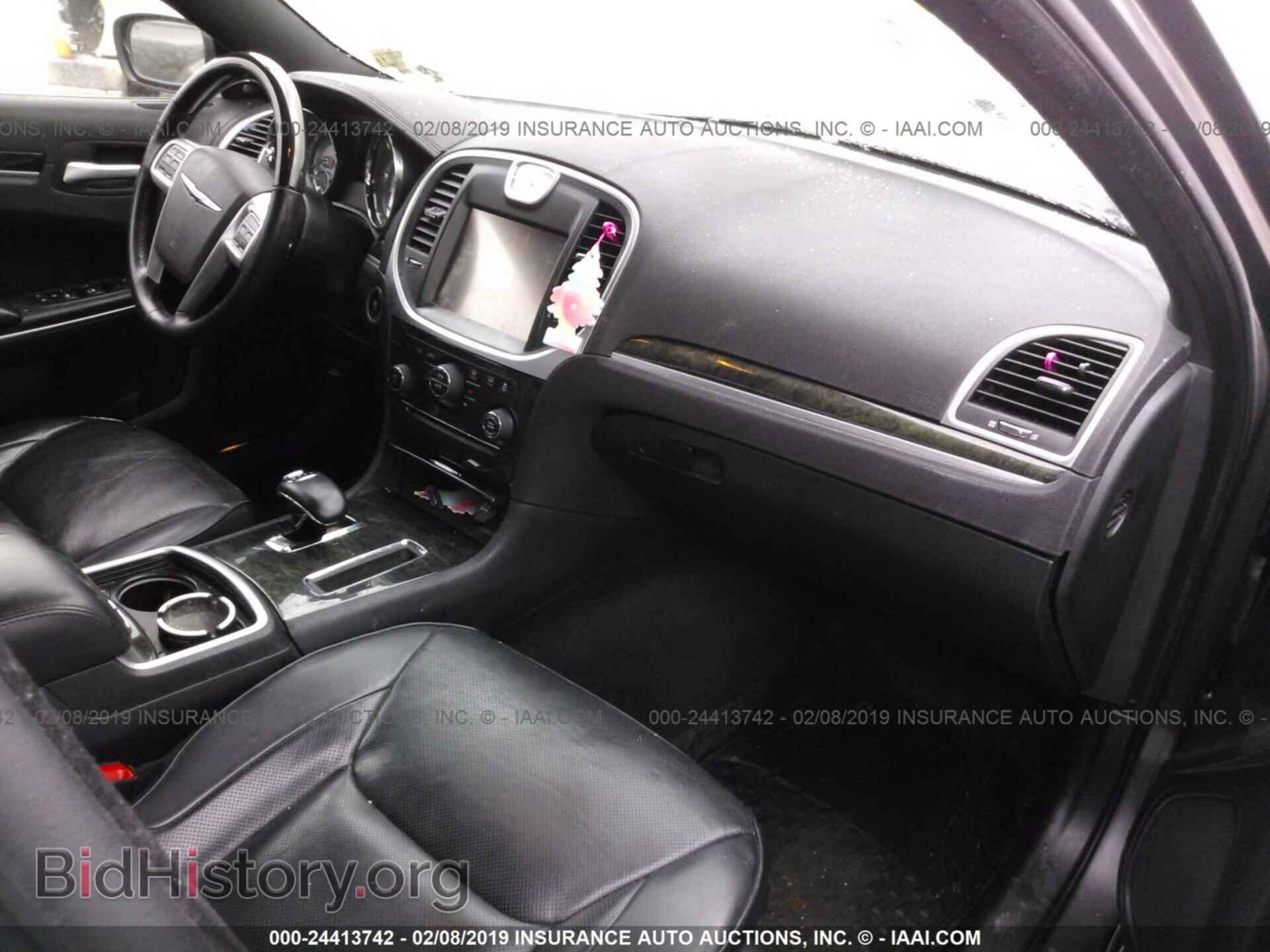 2013 CHRYSLER 300C - VIN: 2C3CCAKG2DH683040 - Фото 5